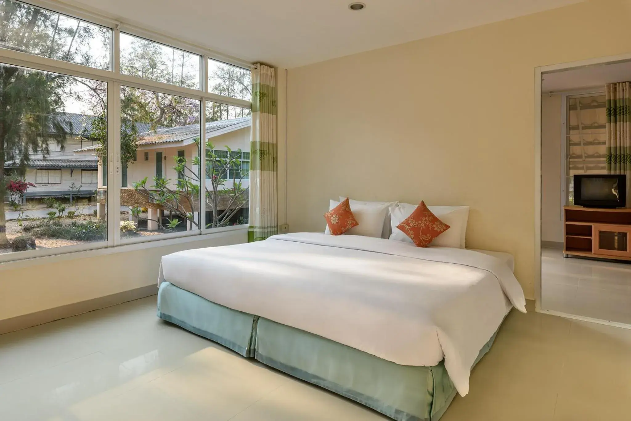 Three-Bedroom Bungalow in Seapine Recreation Centre - SHA Extra Plus Certified Three-Bedroom Bungalow in Seapine Recreation Centre - SHA Extra Plus Certified