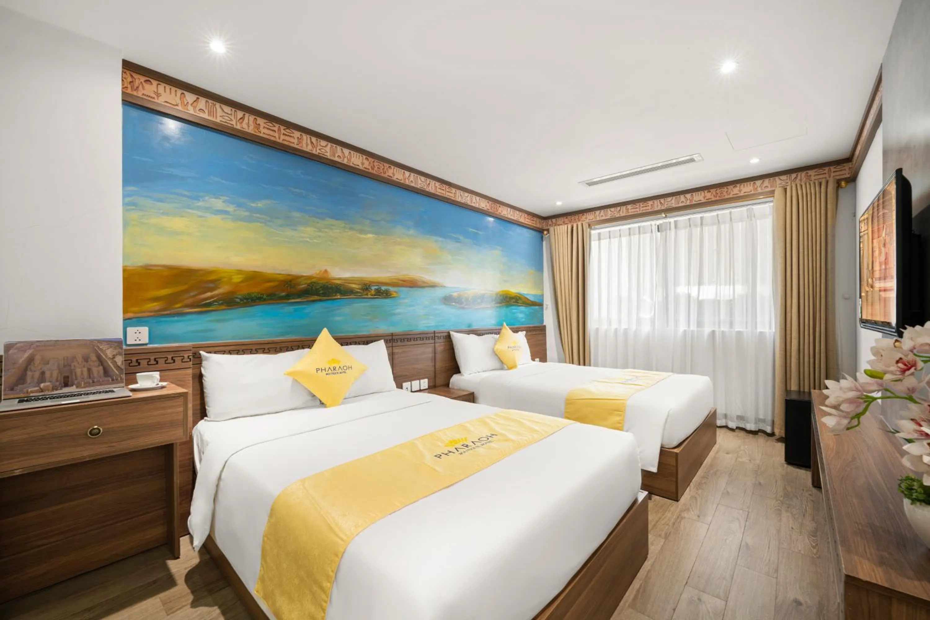 Bed in Pharaoh Boutique Hotel Danang