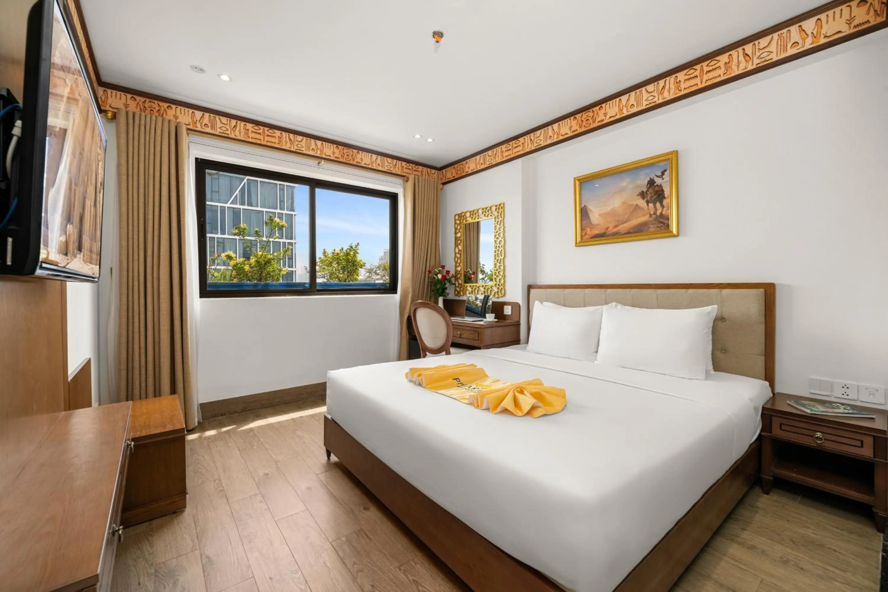 Bed in Pharaoh Boutique Hotel Danang