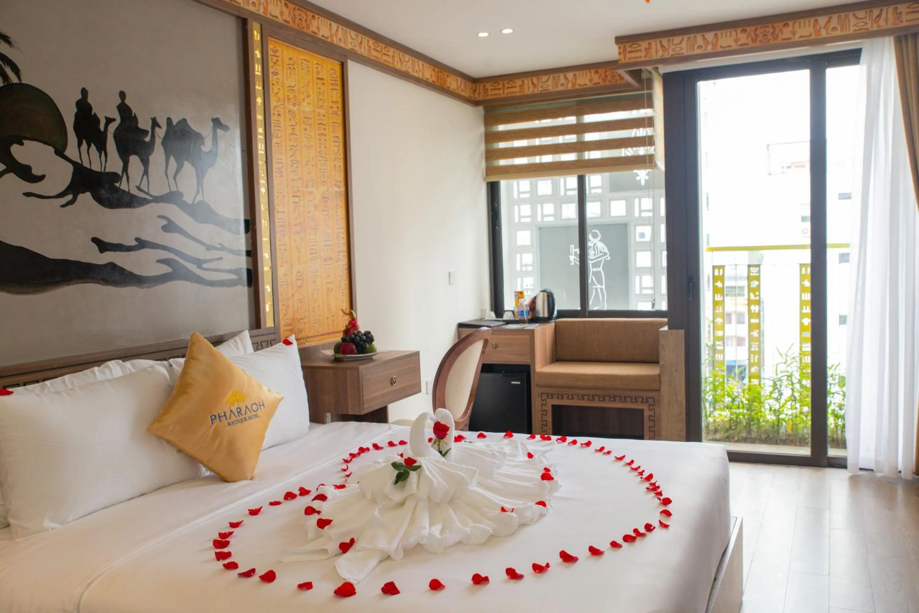Bed in Pharaoh Boutique Hotel Danang