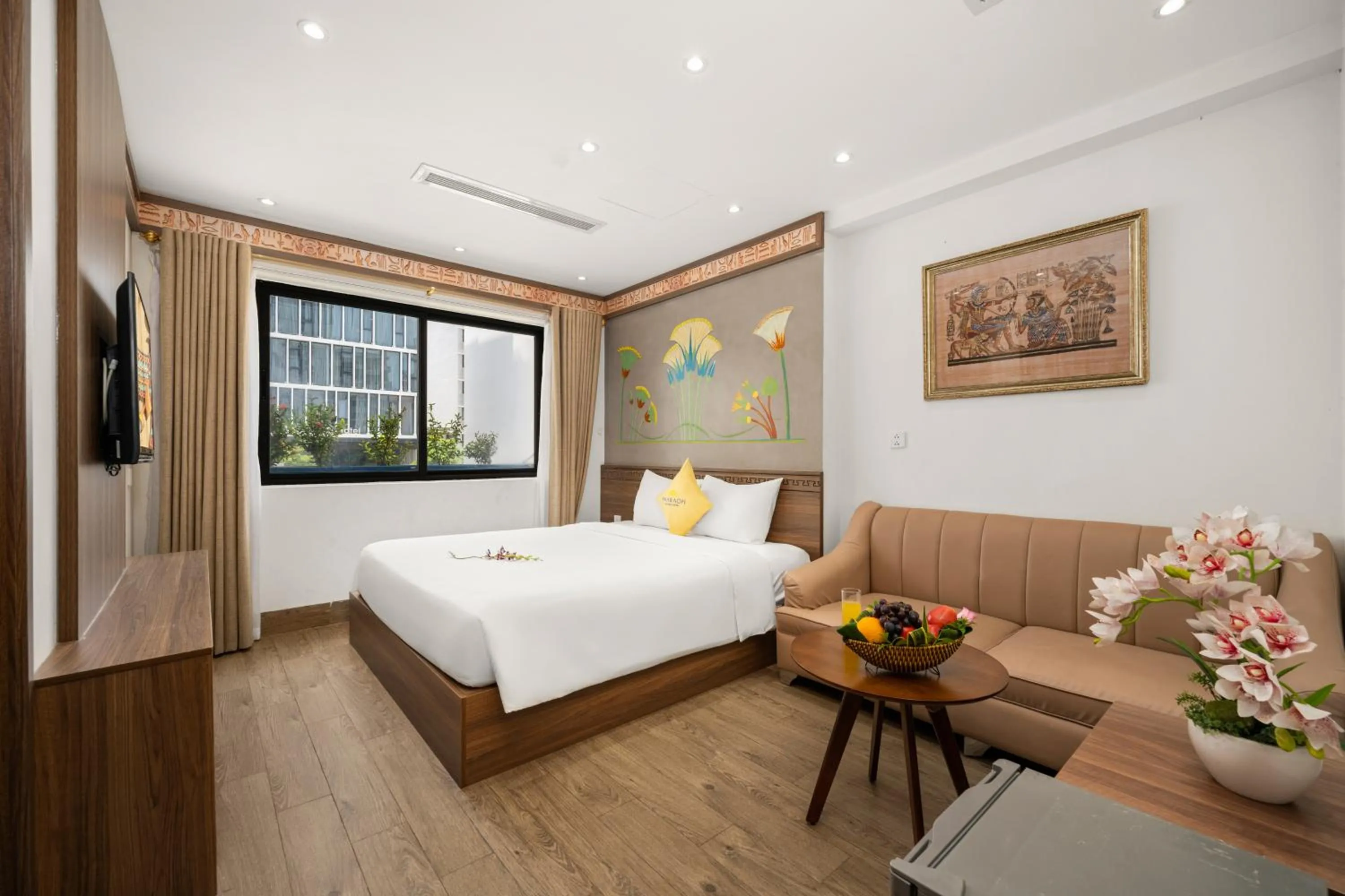 Bed in Pharaoh Boutique Hotel Danang