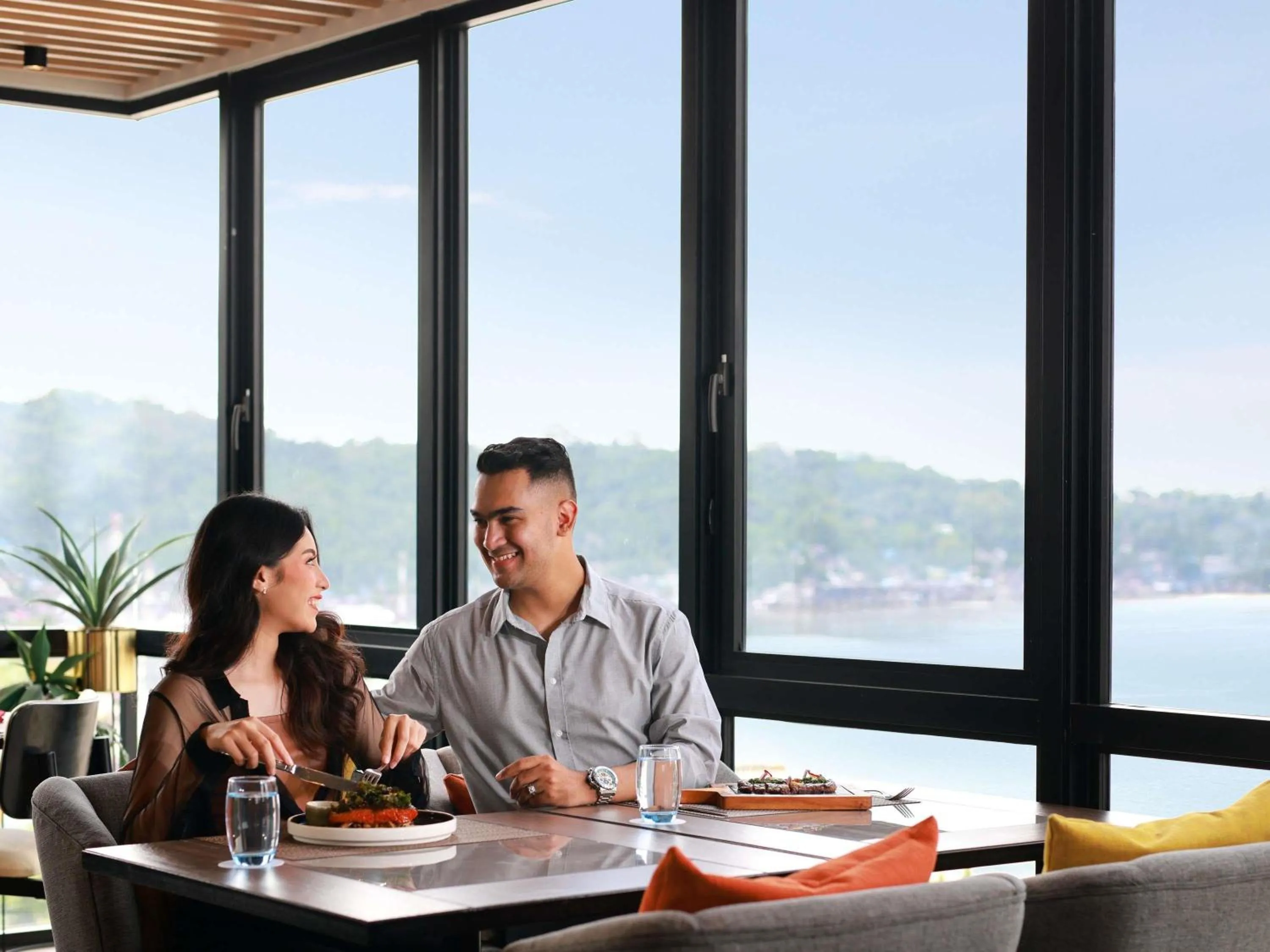 Restaurant/places to eat in Mercure Samarinda