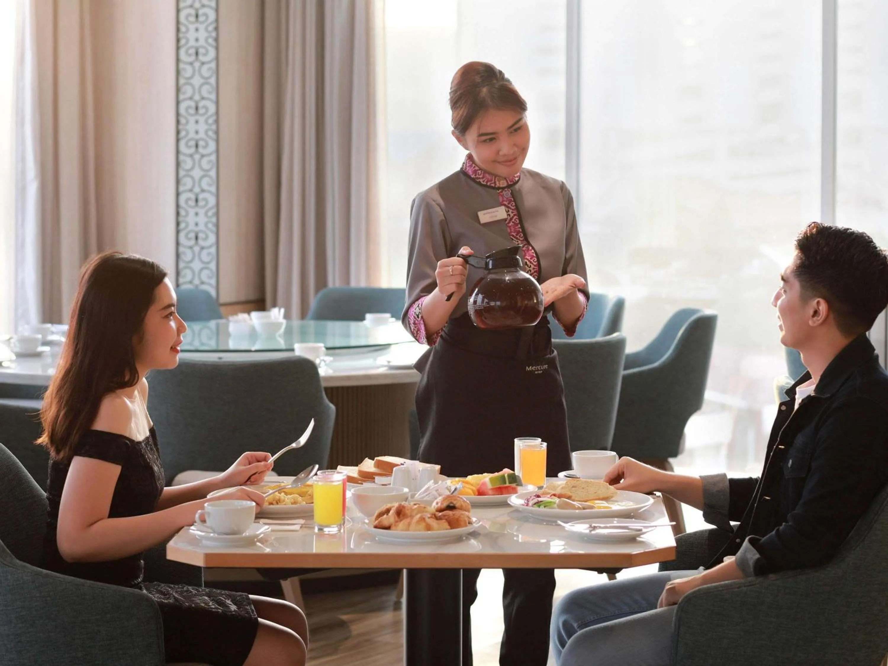 Restaurant/places to eat in Mercure Samarinda