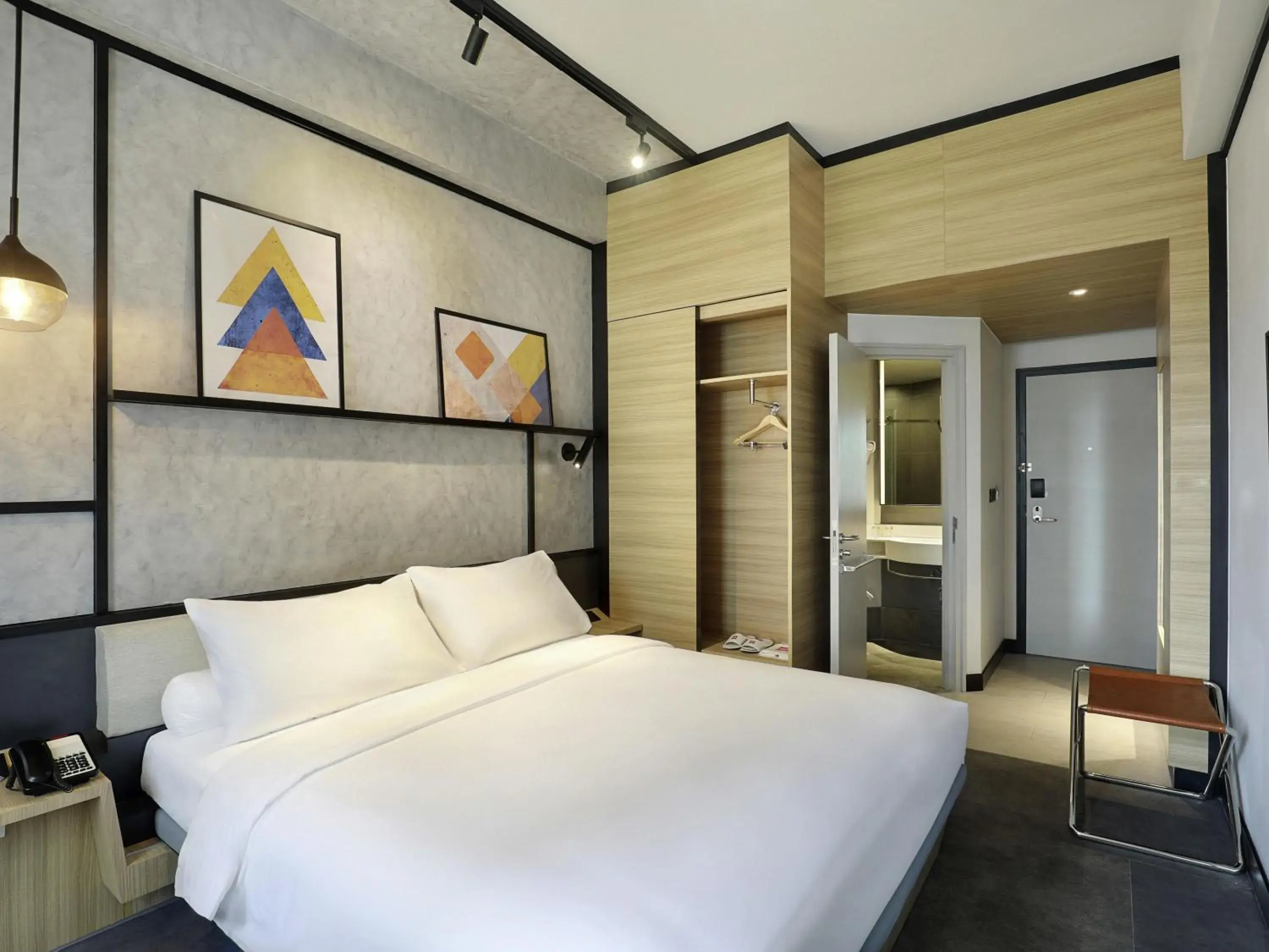 Standard King Room in Ibis Samarinda Standard King Room in Ibis Samarinda