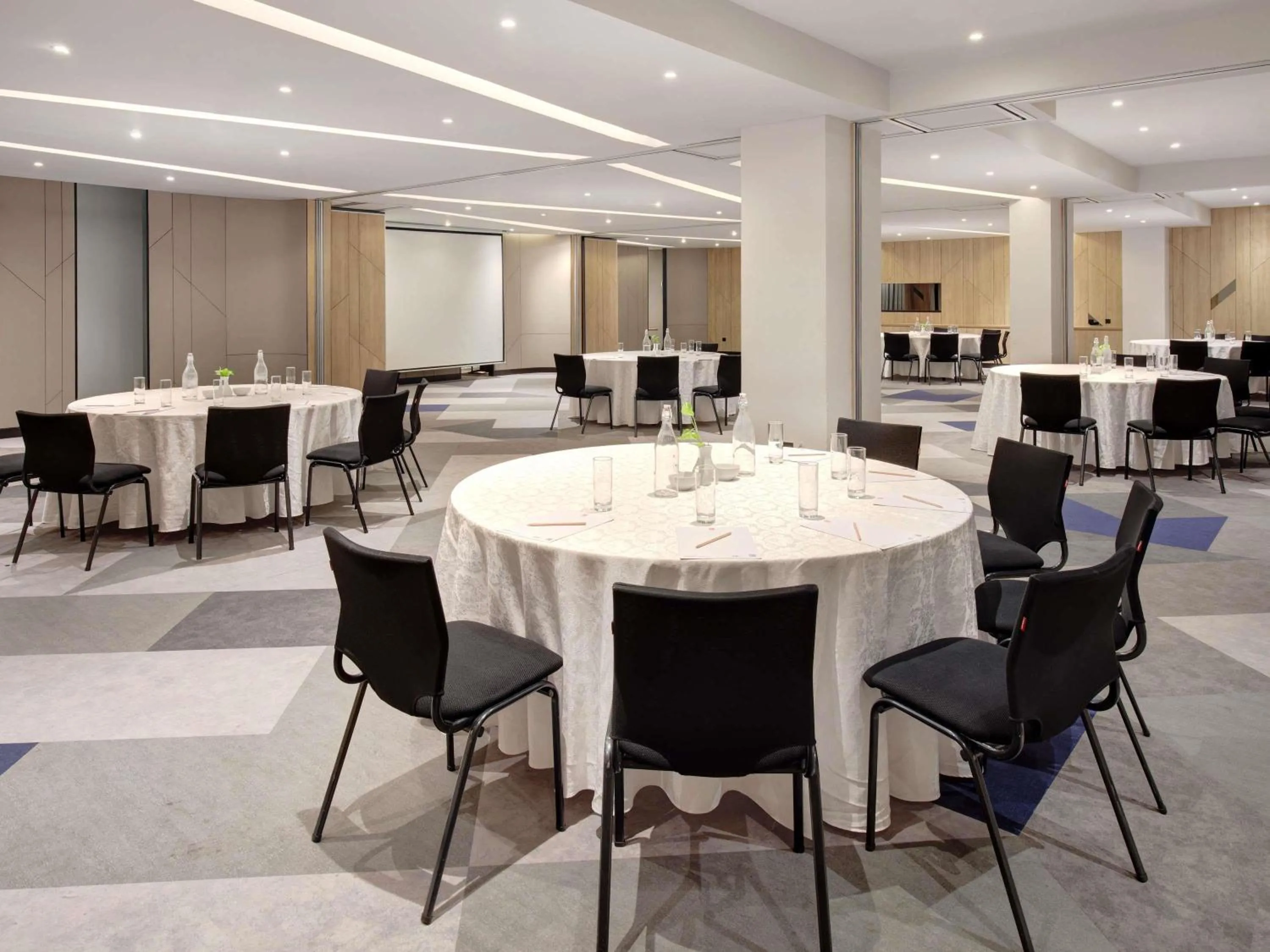 Meeting/conference room in Ibis Samarinda