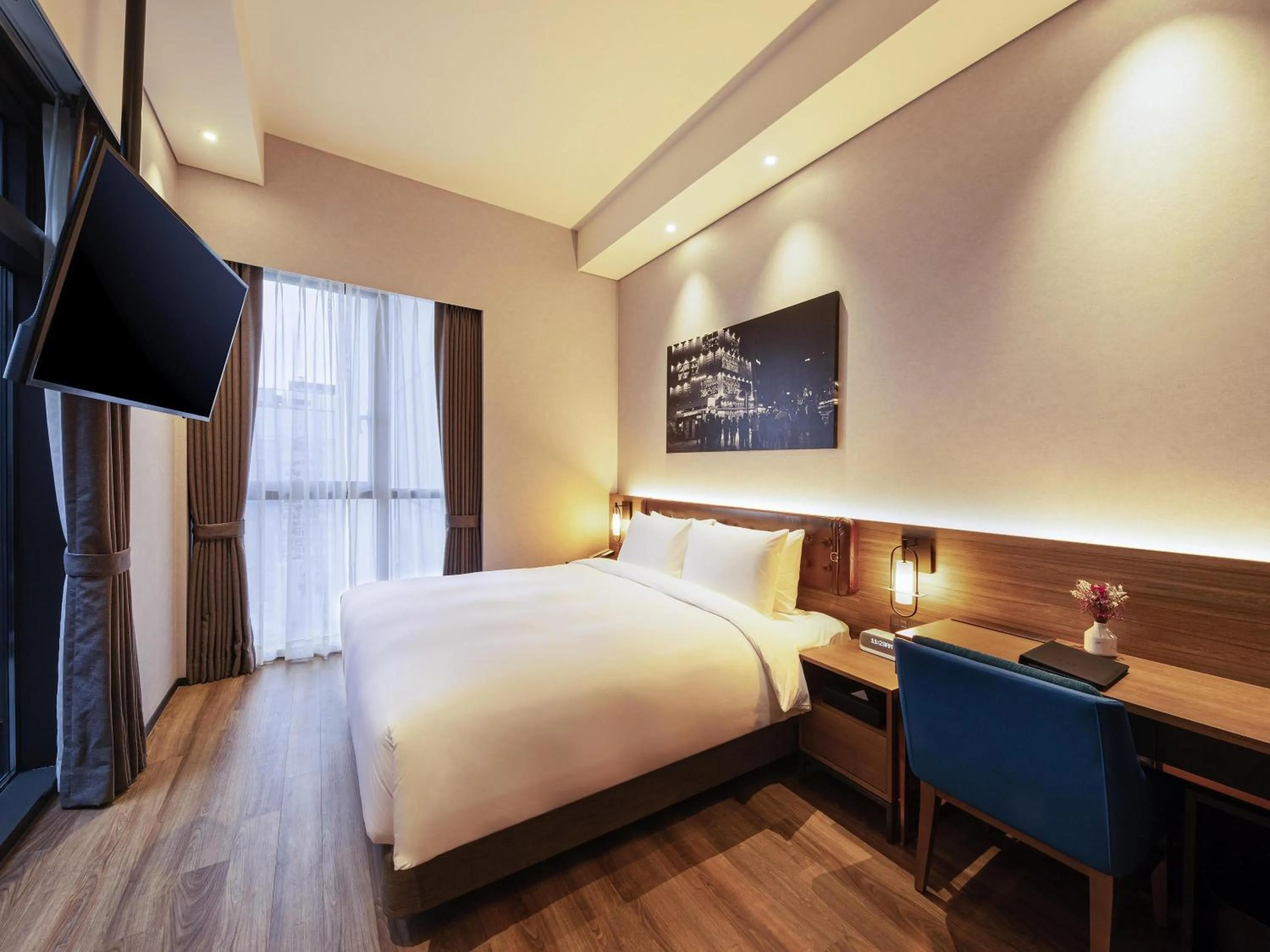 Bedroom, Bed in Mercure Ambassador Seoul Hongdae
