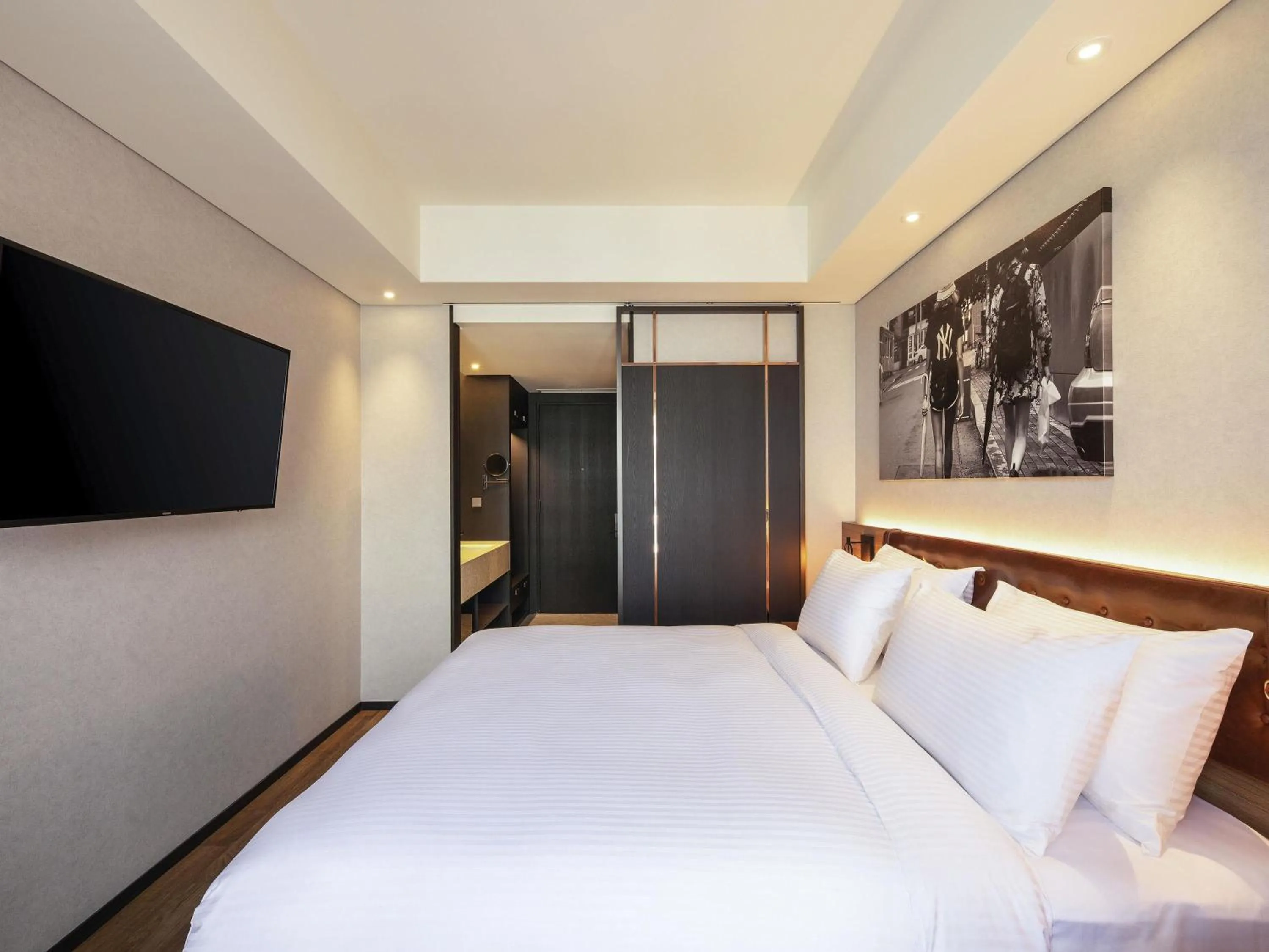 Bedroom, Bed in Mercure Ambassador Seoul Hongdae