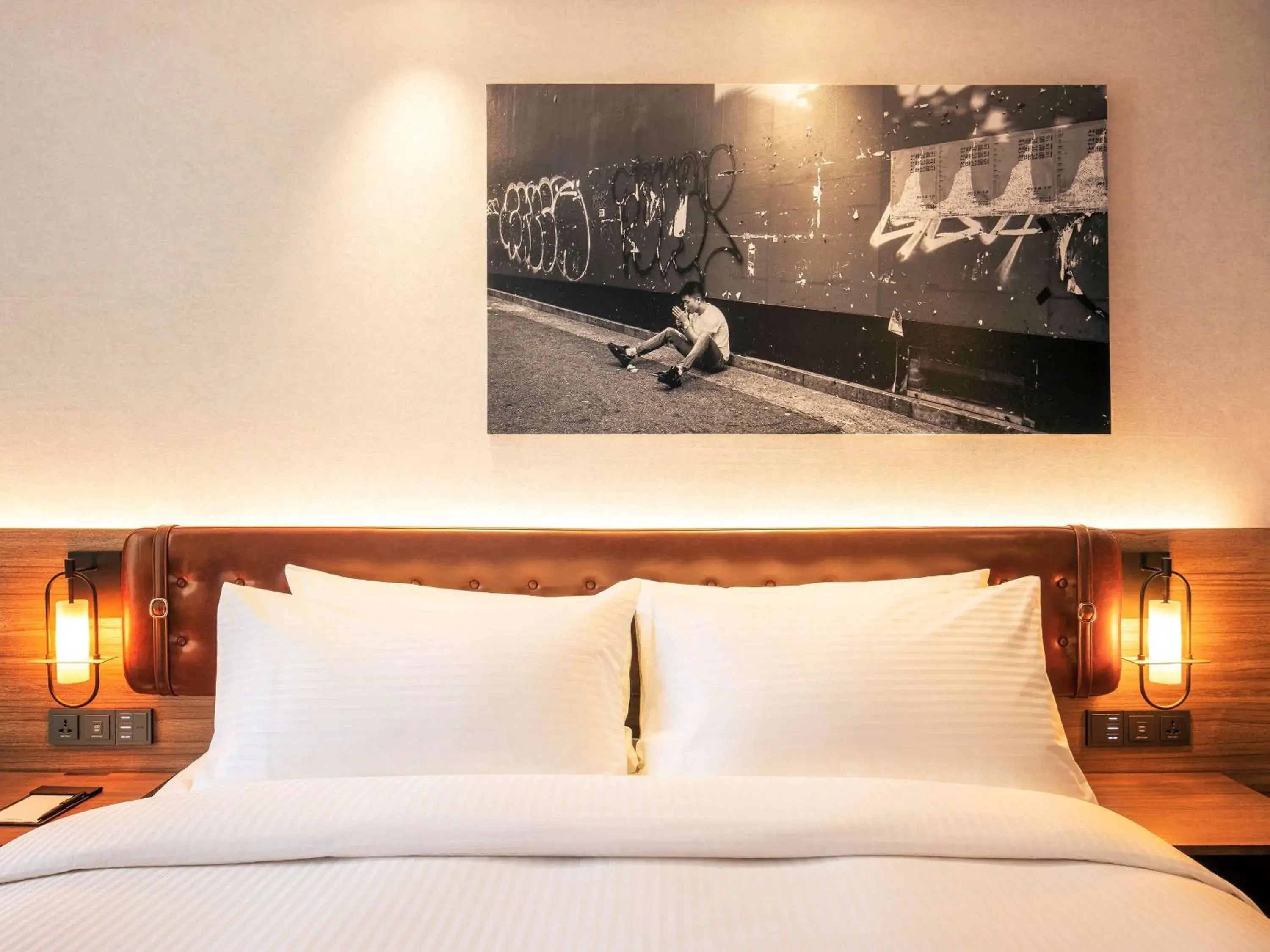 Standard King Room in Mercure Ambassador Seoul Hongdae Standard King Room in Mercure Ambassador Seoul Hongdae