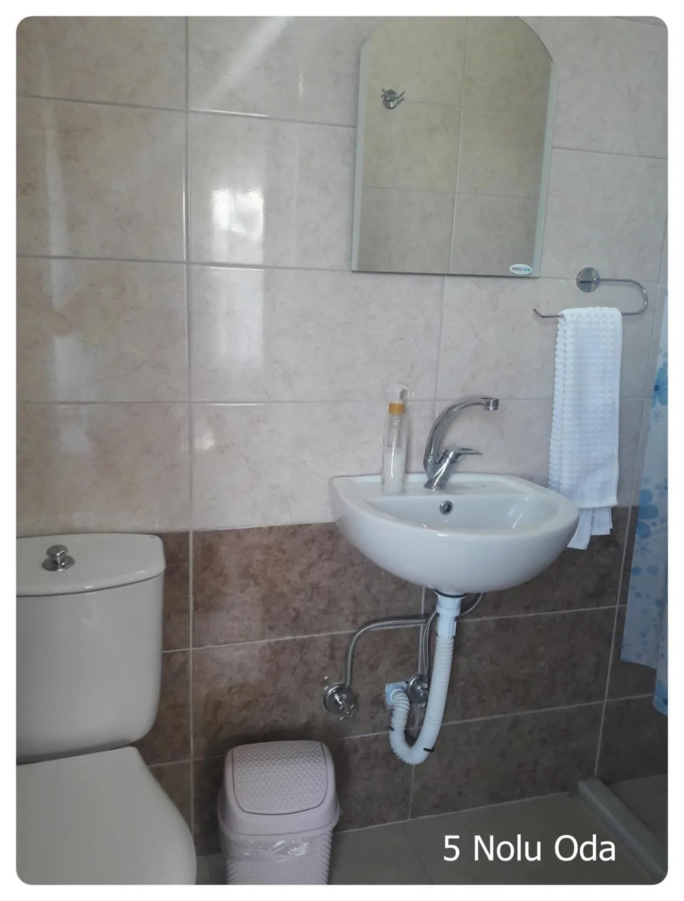 Bathroom in Çamlaraltıpansiyon