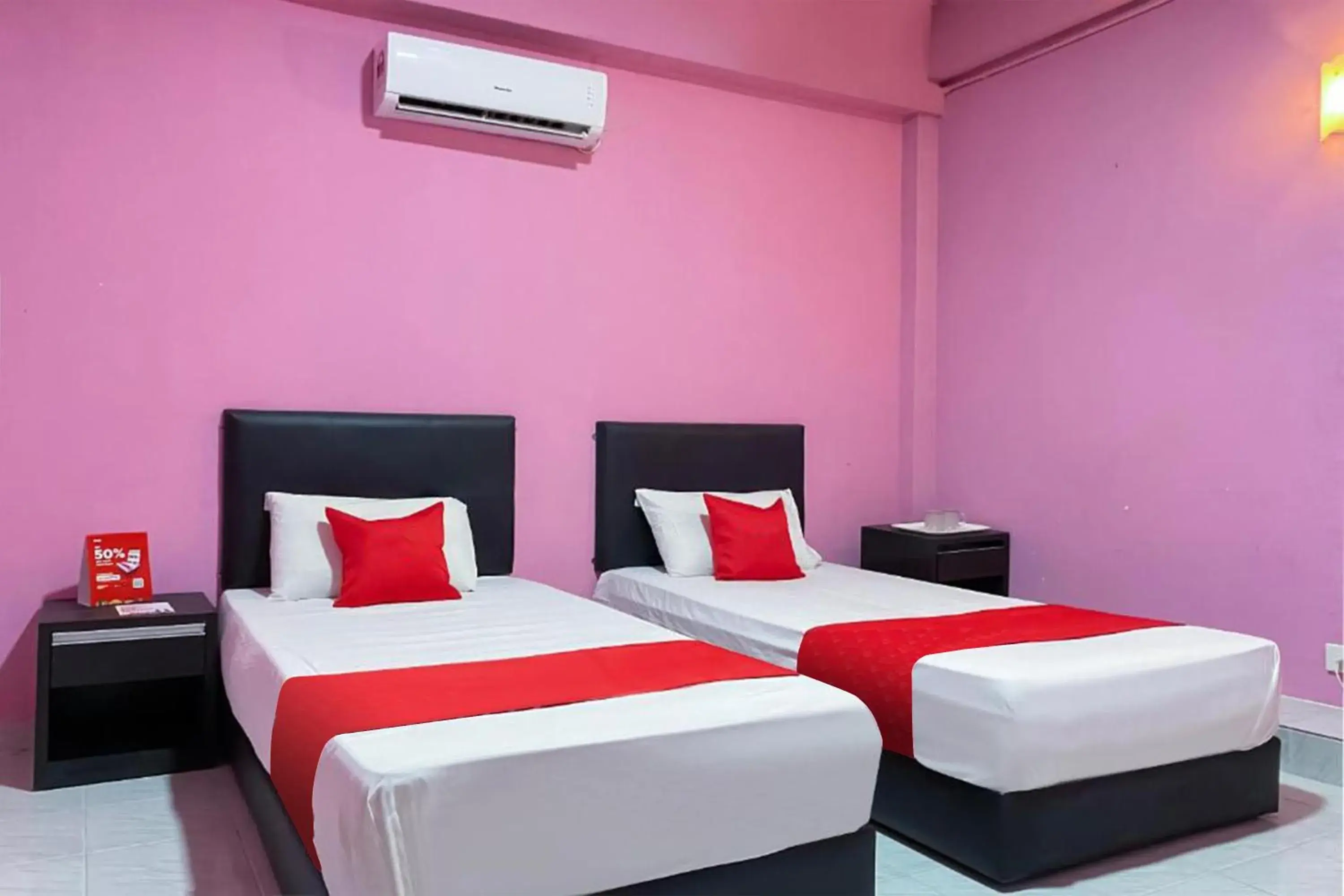 Standard Twin Room in Coop Hotel Kangar Standard Twin Room in Coop Hotel Kangar