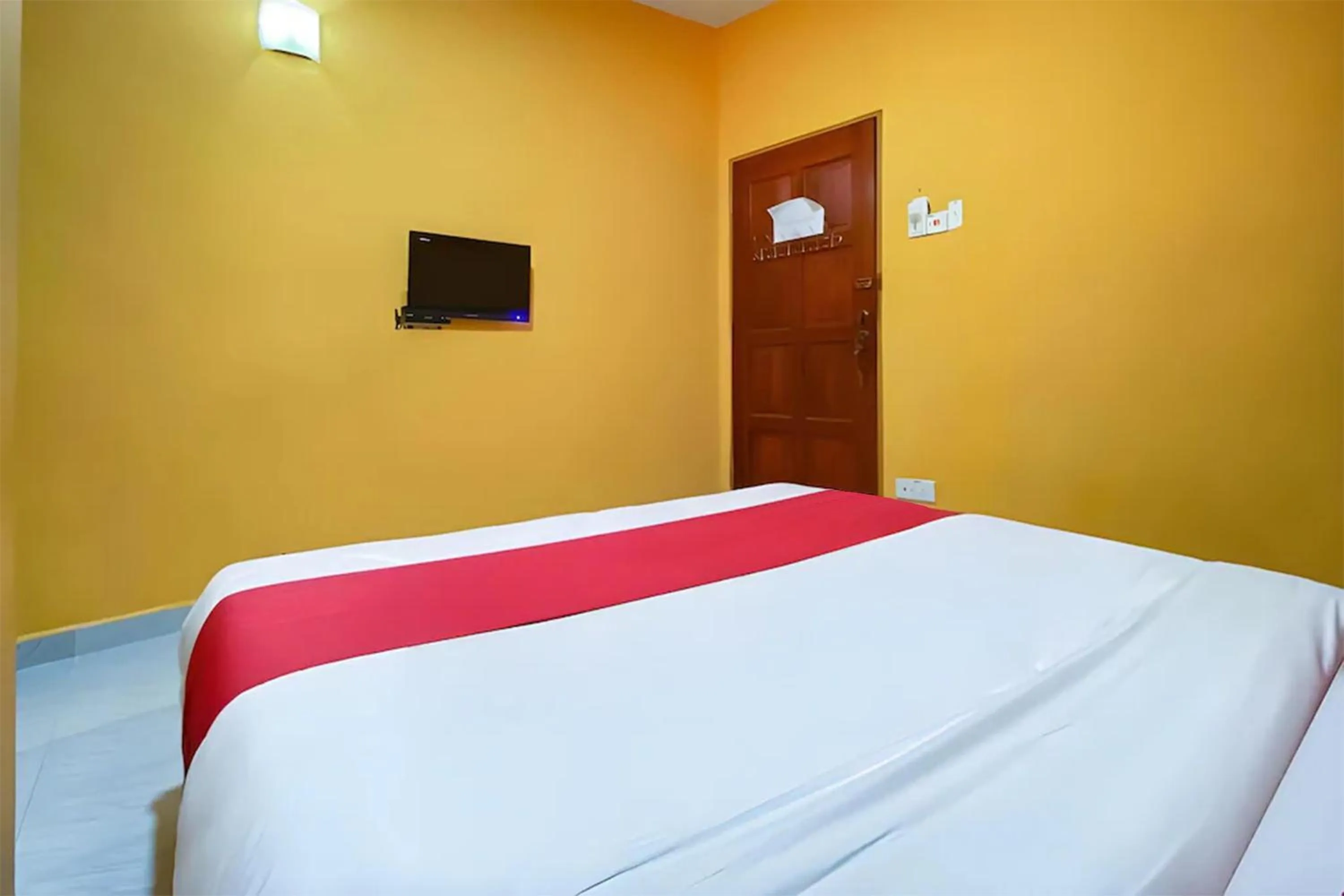 Bed in Coop Hotel Kangar
