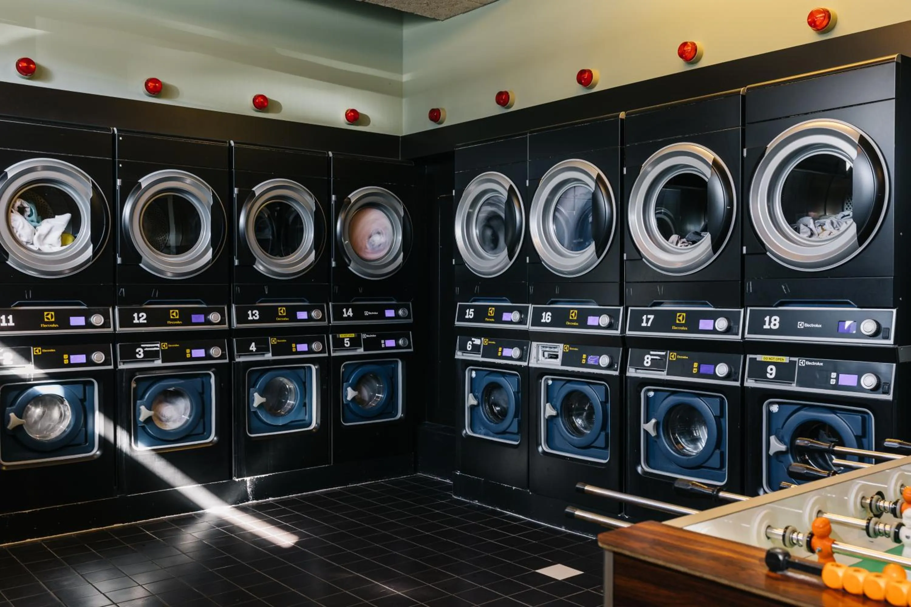 laundry in The Social Hub Amsterdam West 4 star