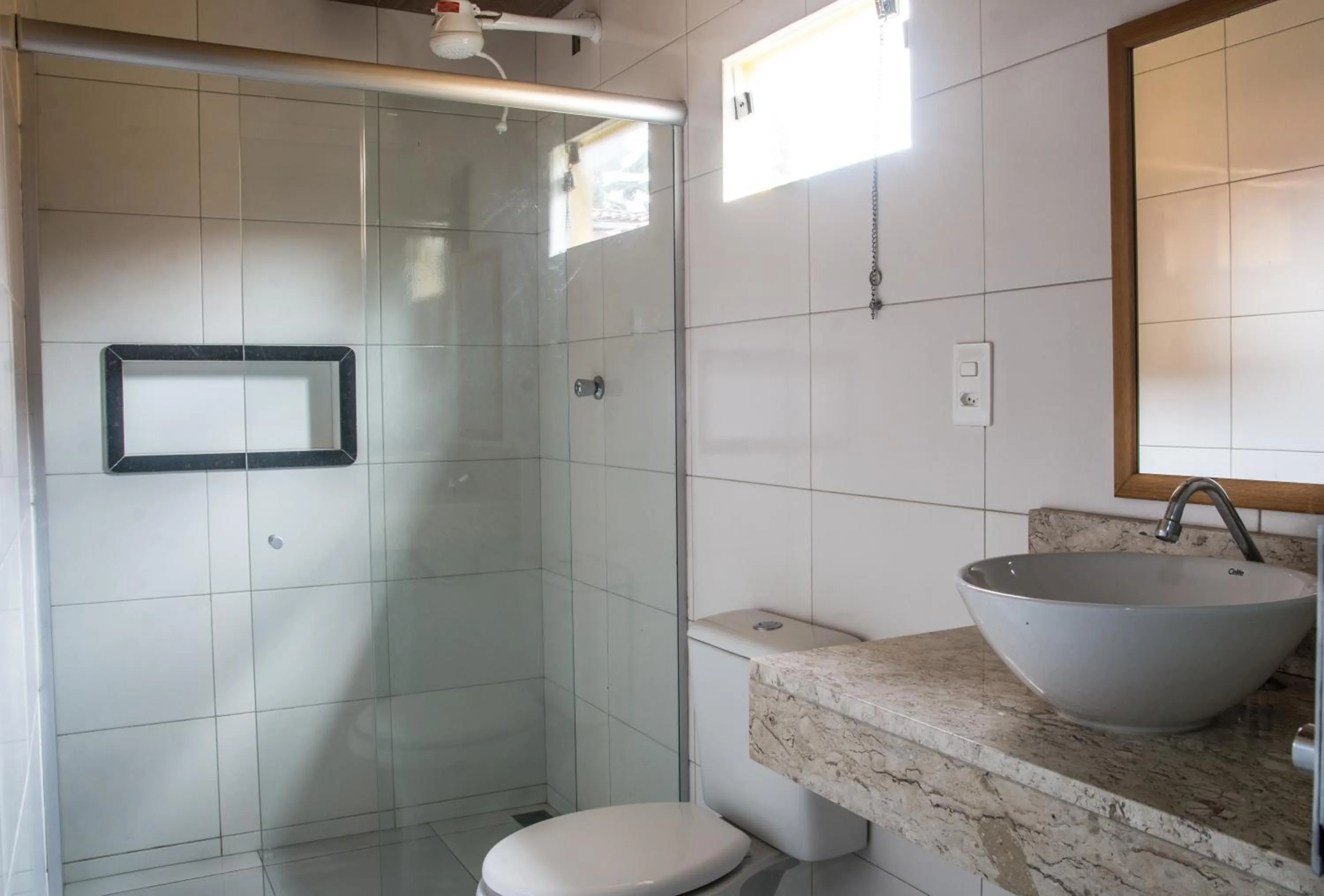 Bathroom in Pousada Grauçá