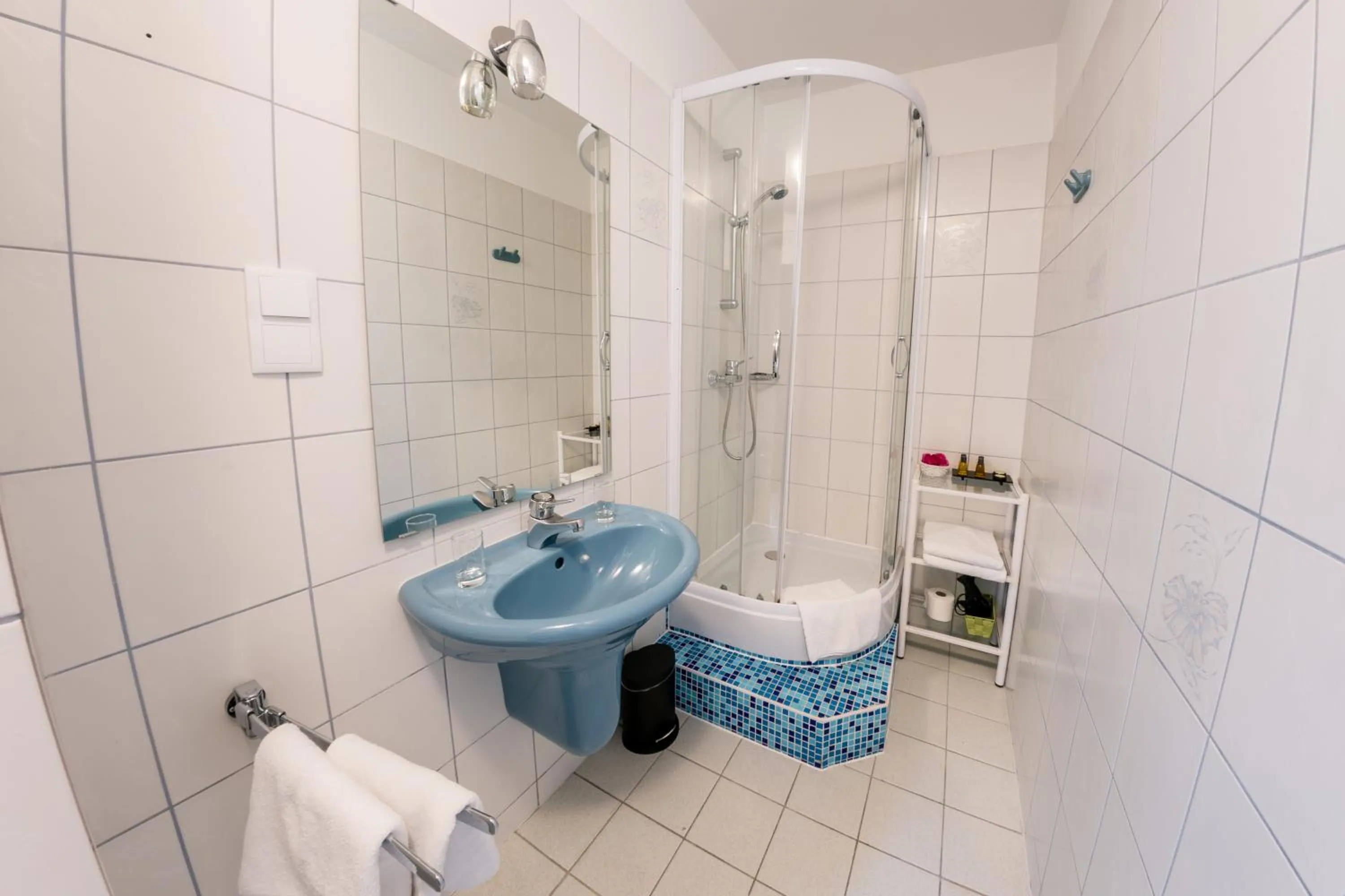 Bathroom in Vienna Boutique - Premium Hostel
