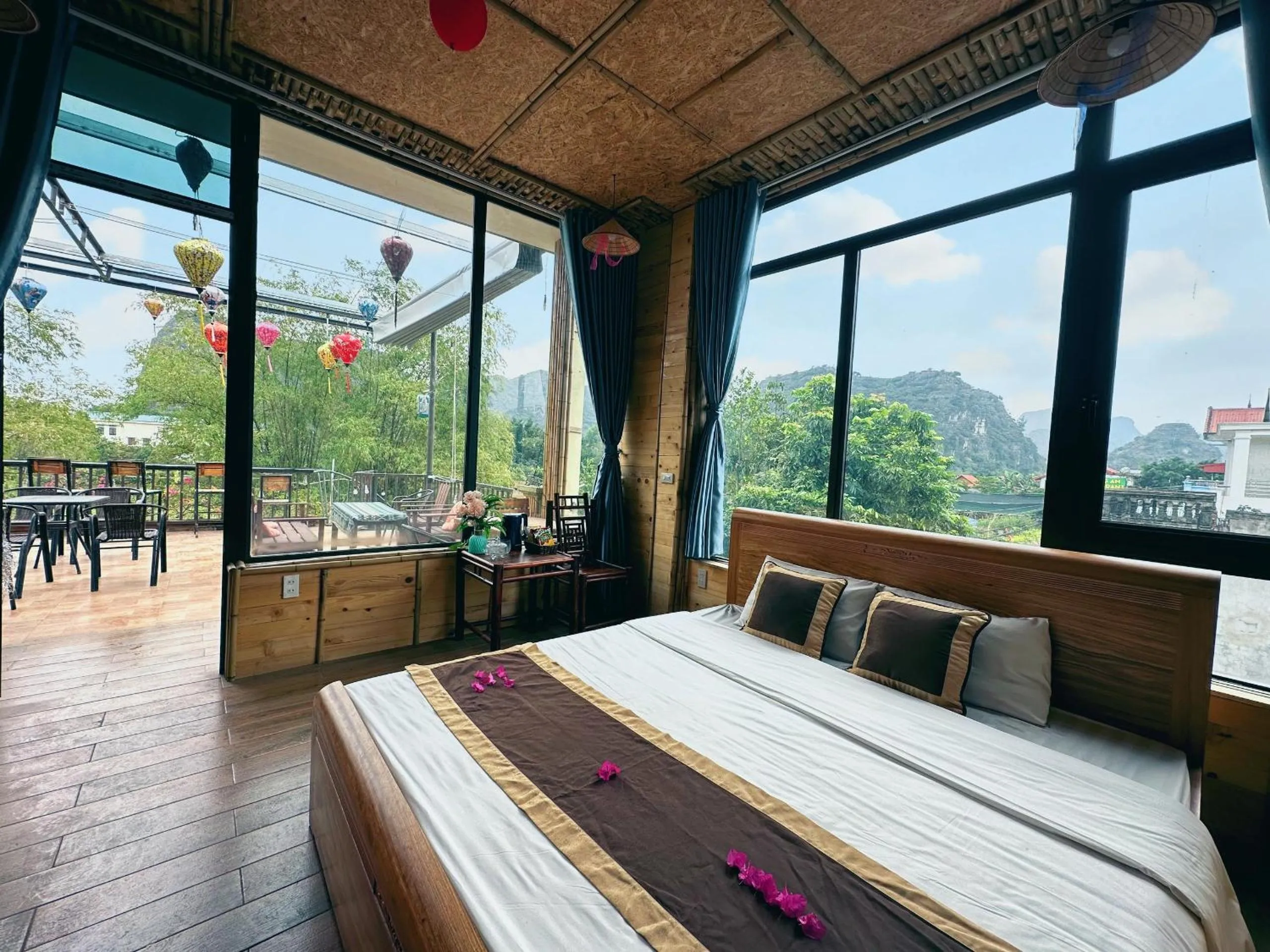 Bed in Trang An Moon Garden Homestay