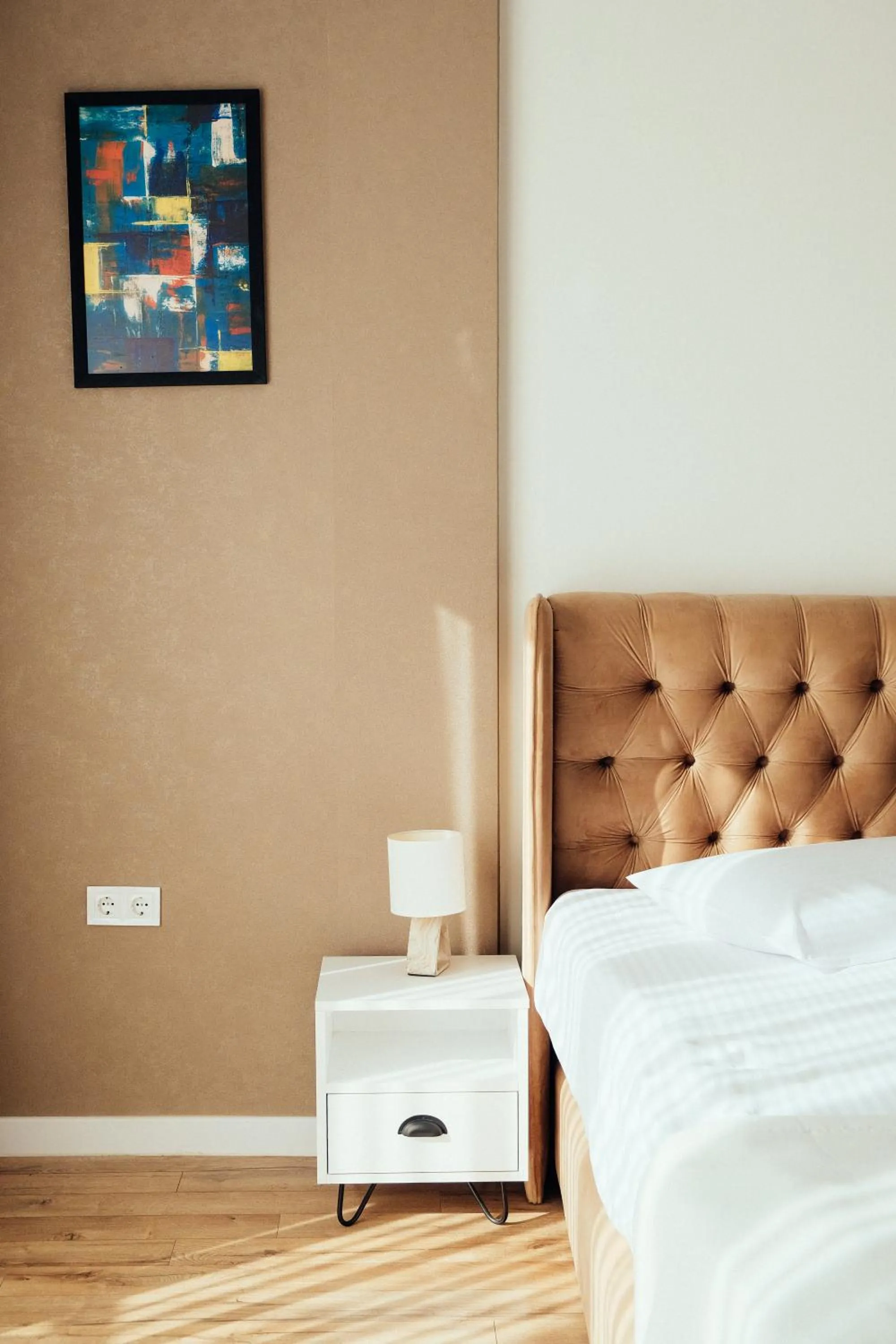 Standard Twin Room with Pool View in White Sails Residential Hotel