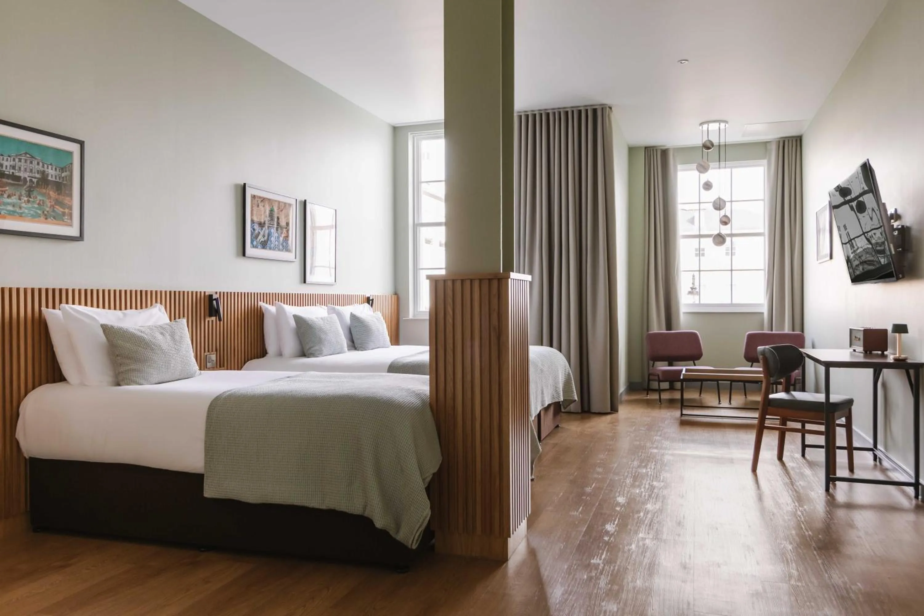 Bedroom, Bed in Haslem Hotel