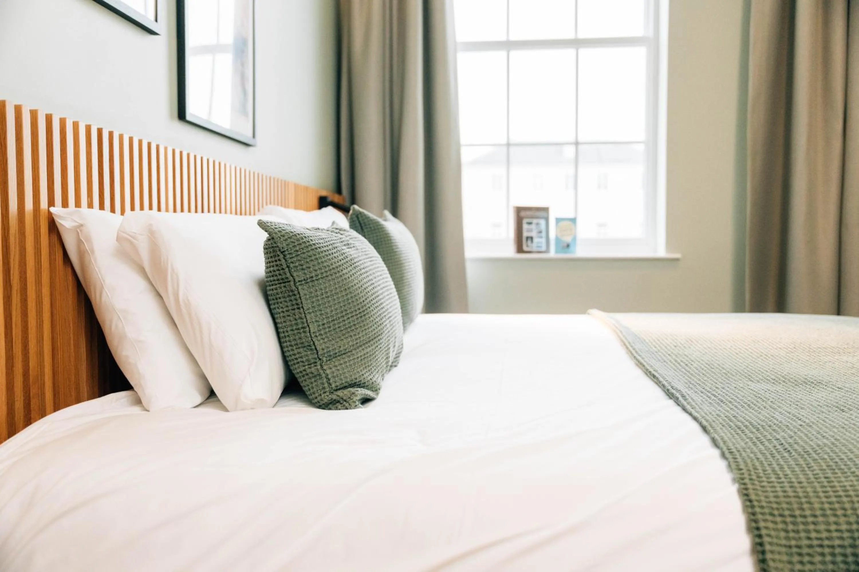 Bedroom, Bed in Haslem Hotel