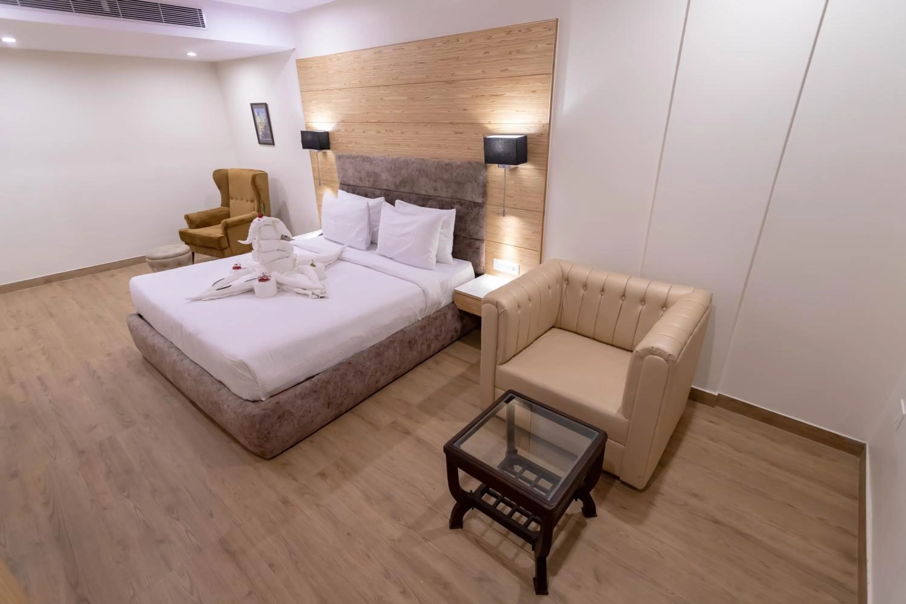 Bedroom, Bed in VIVANA