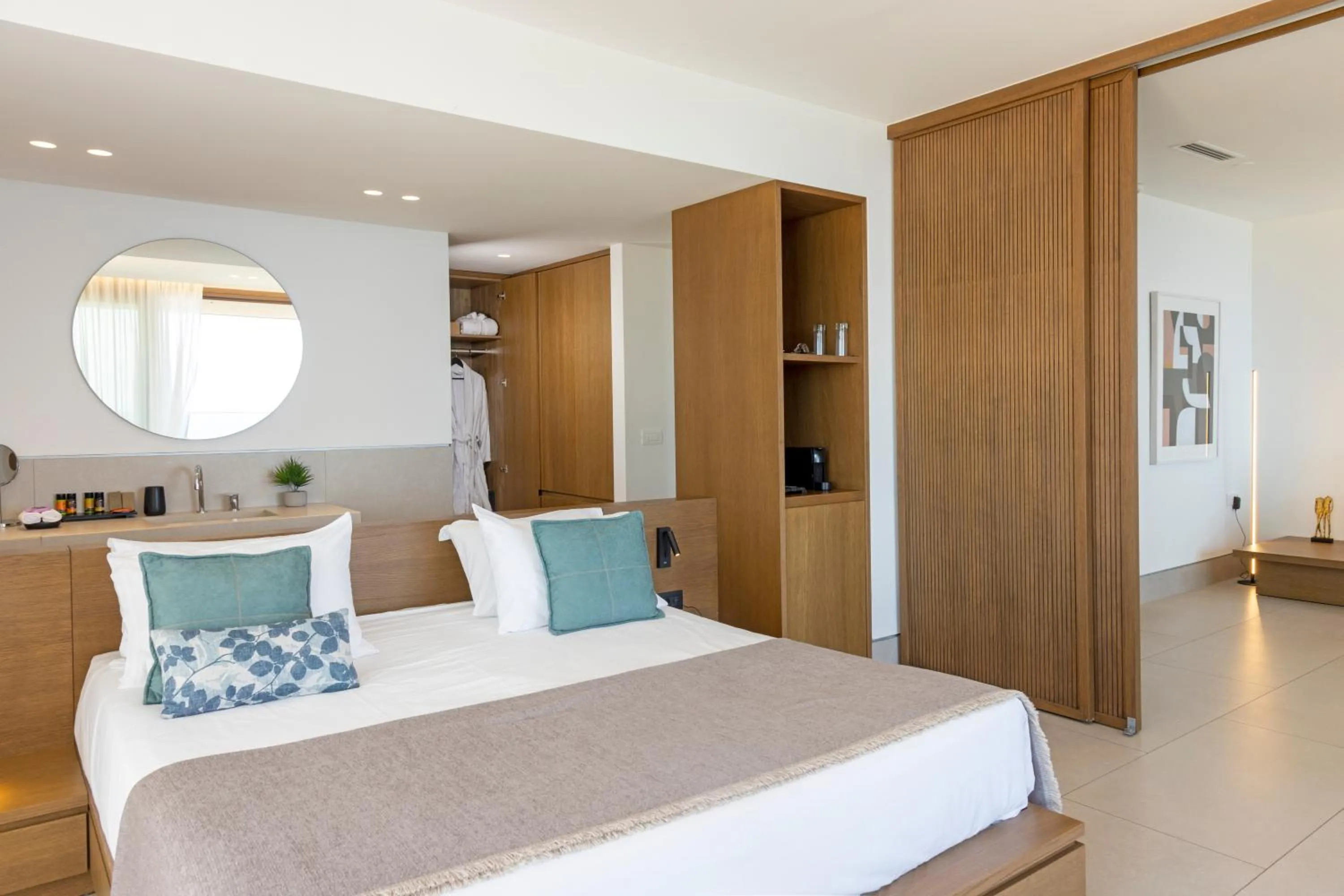 Bedroom, Bed in SanSal Boutique Hotel