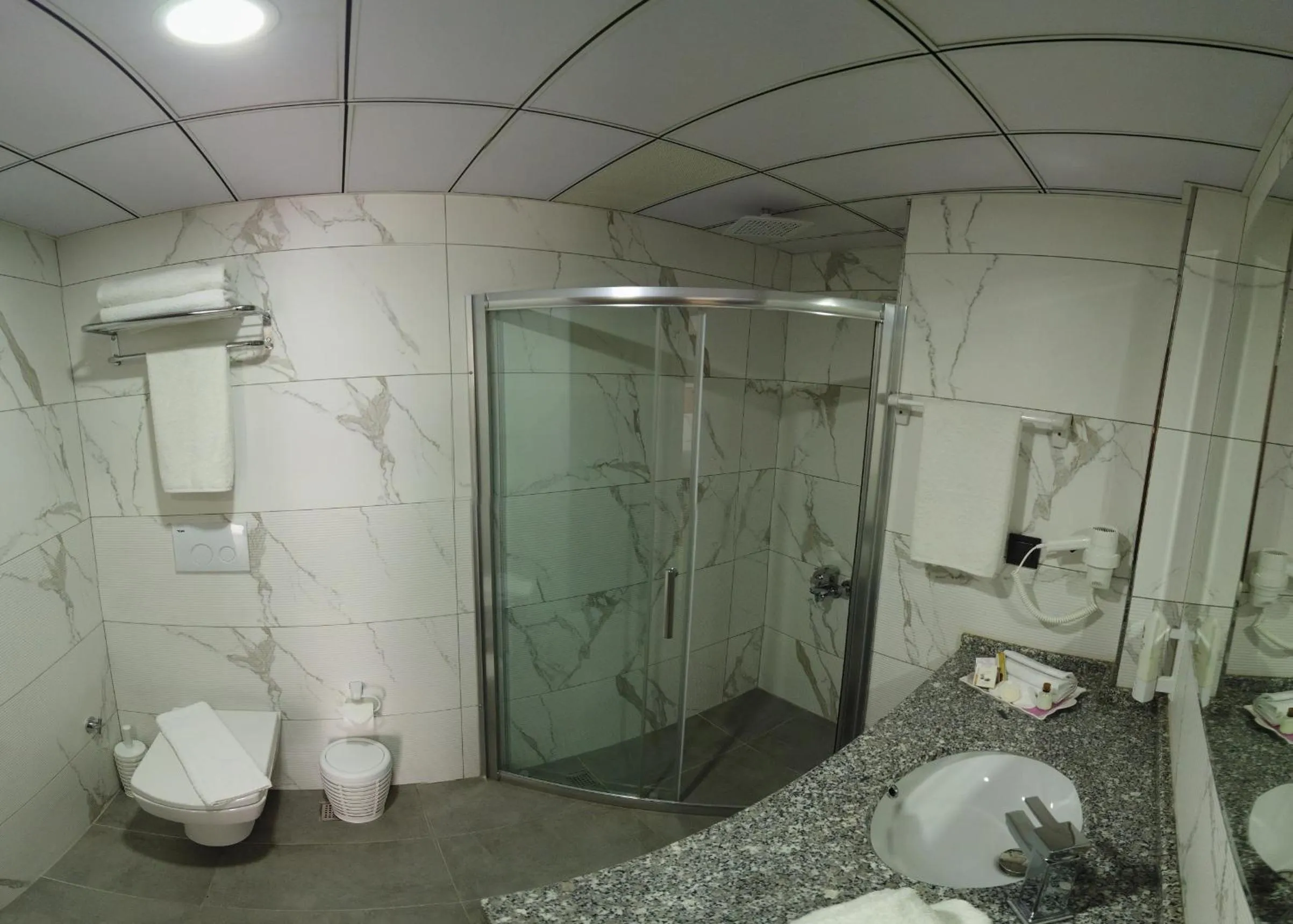 Bathroom in ASİWA HOTEL