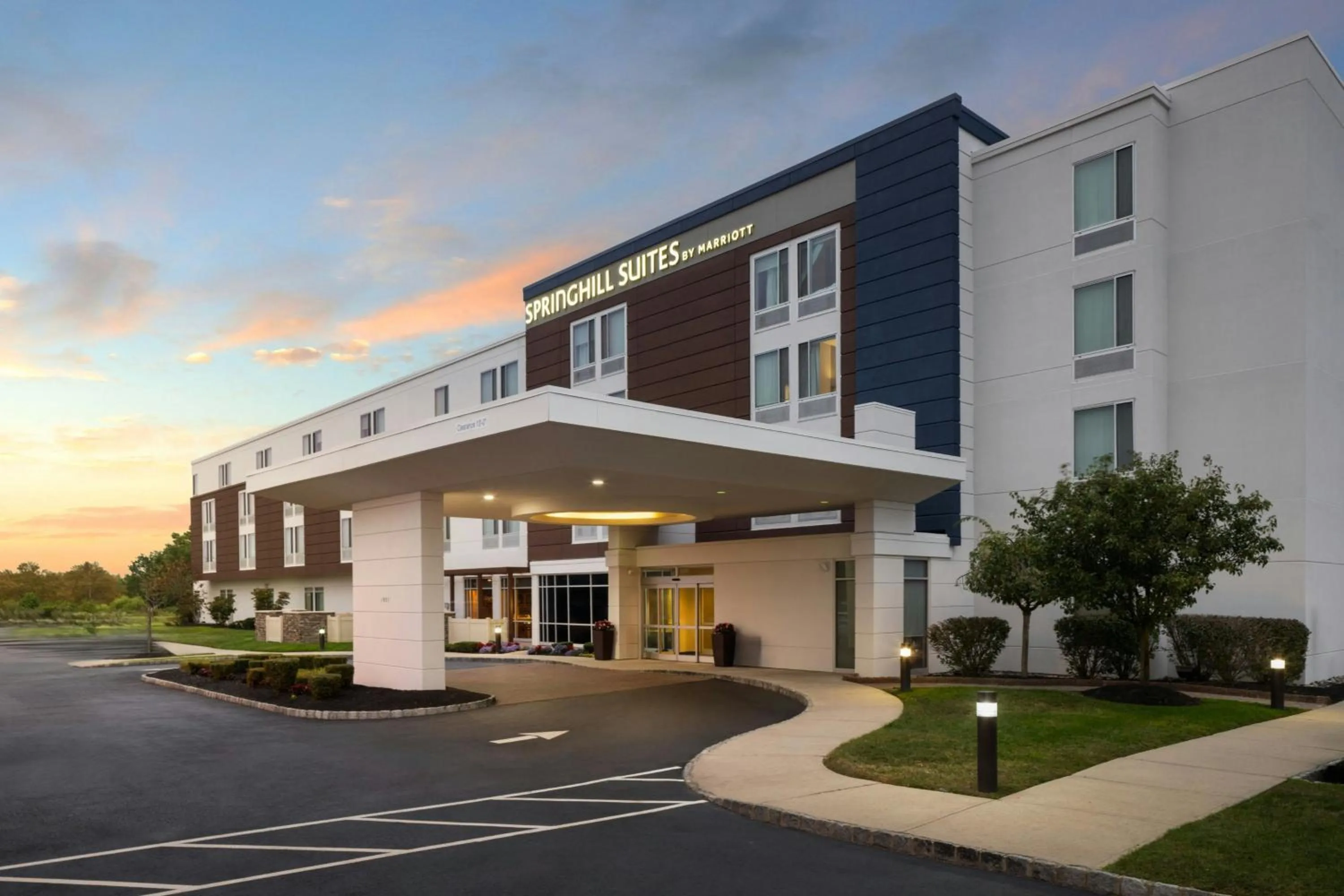 Property building in SpringHill Suites by Marriott Voorhees Mt. Laurel/Cherry Hill