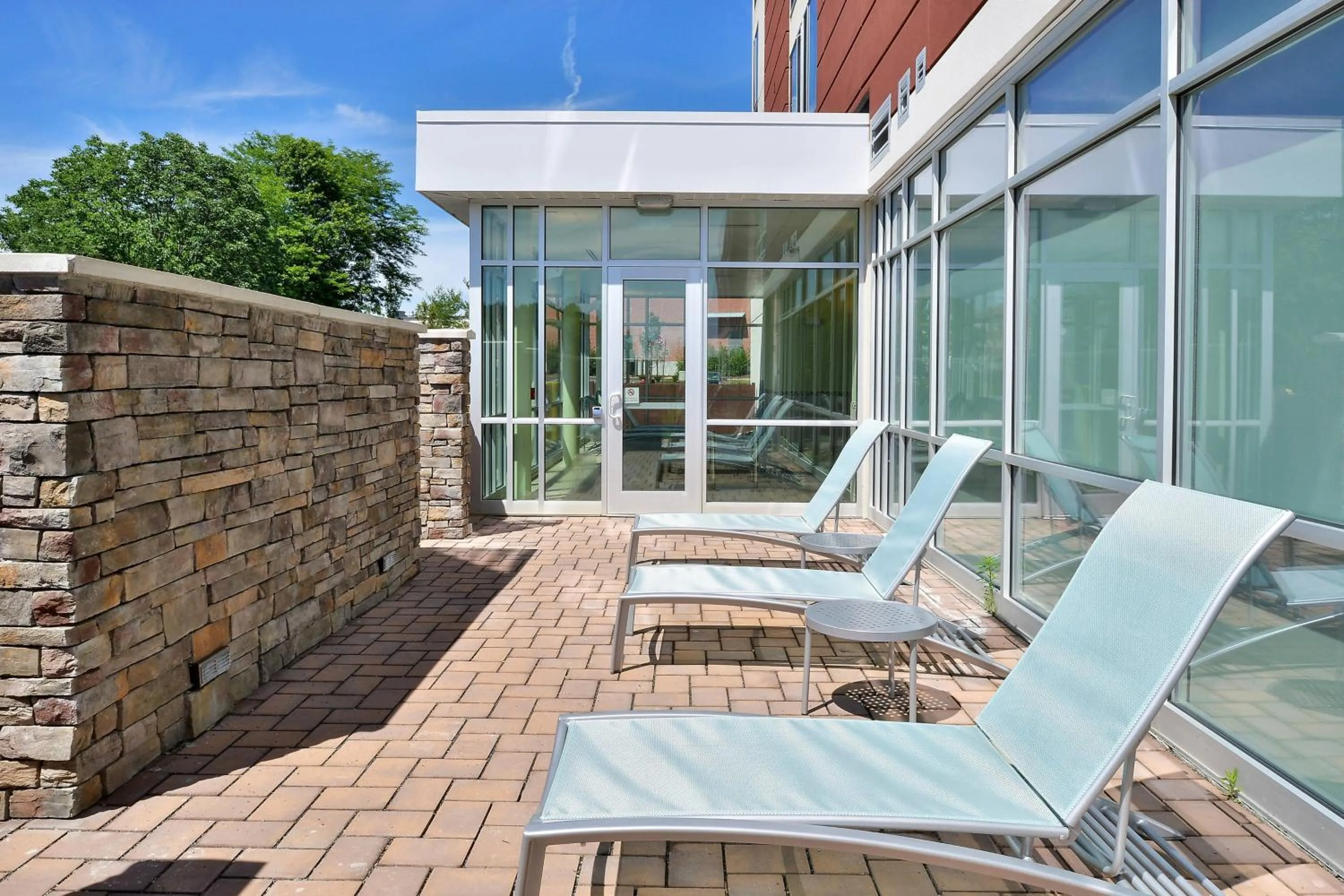 Swimming pool in SpringHill Suites by Marriott Voorhees Mt. Laurel/Cherry Hill