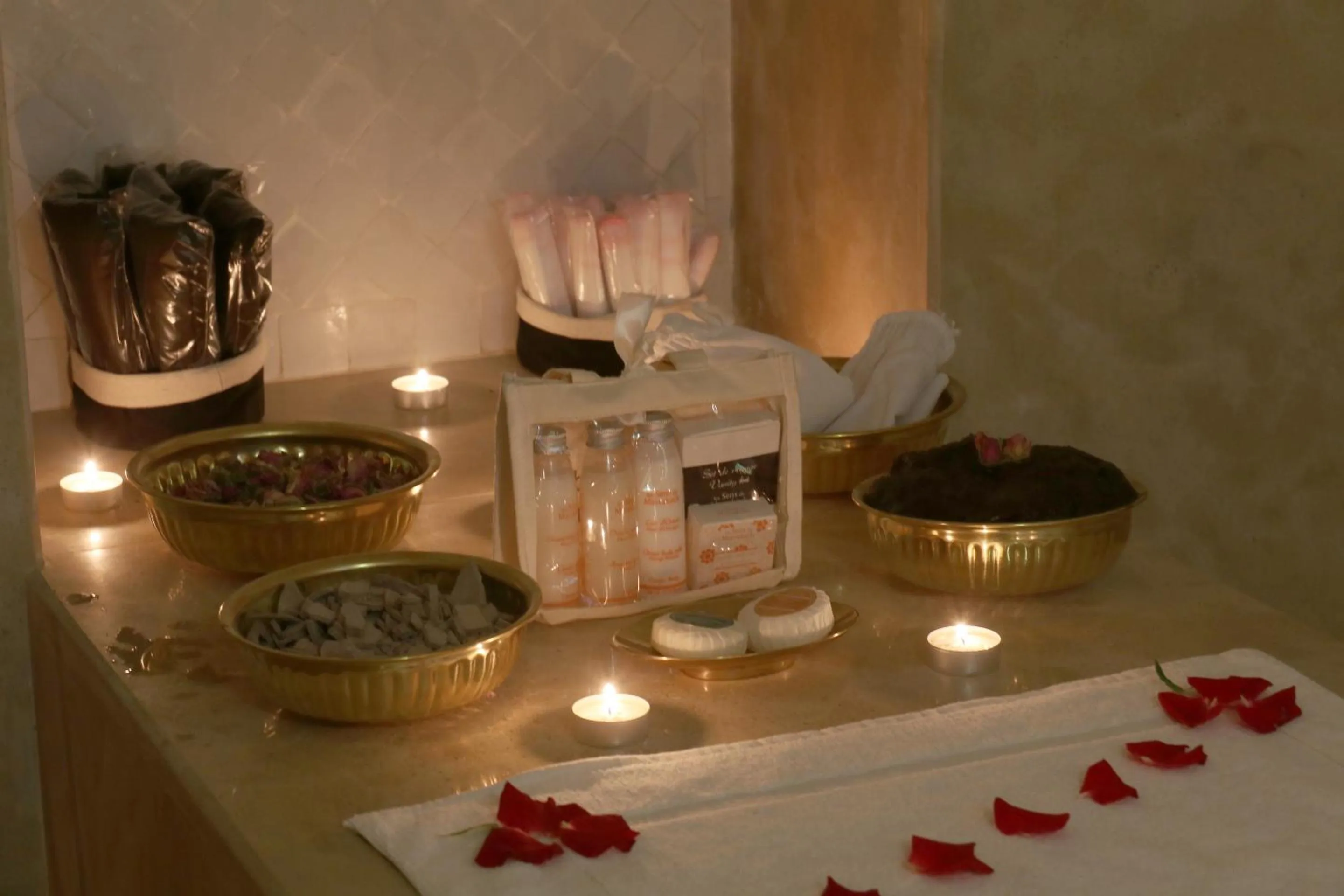 Spa and wellness centre/facilities in Riad Wazani Square & SPA