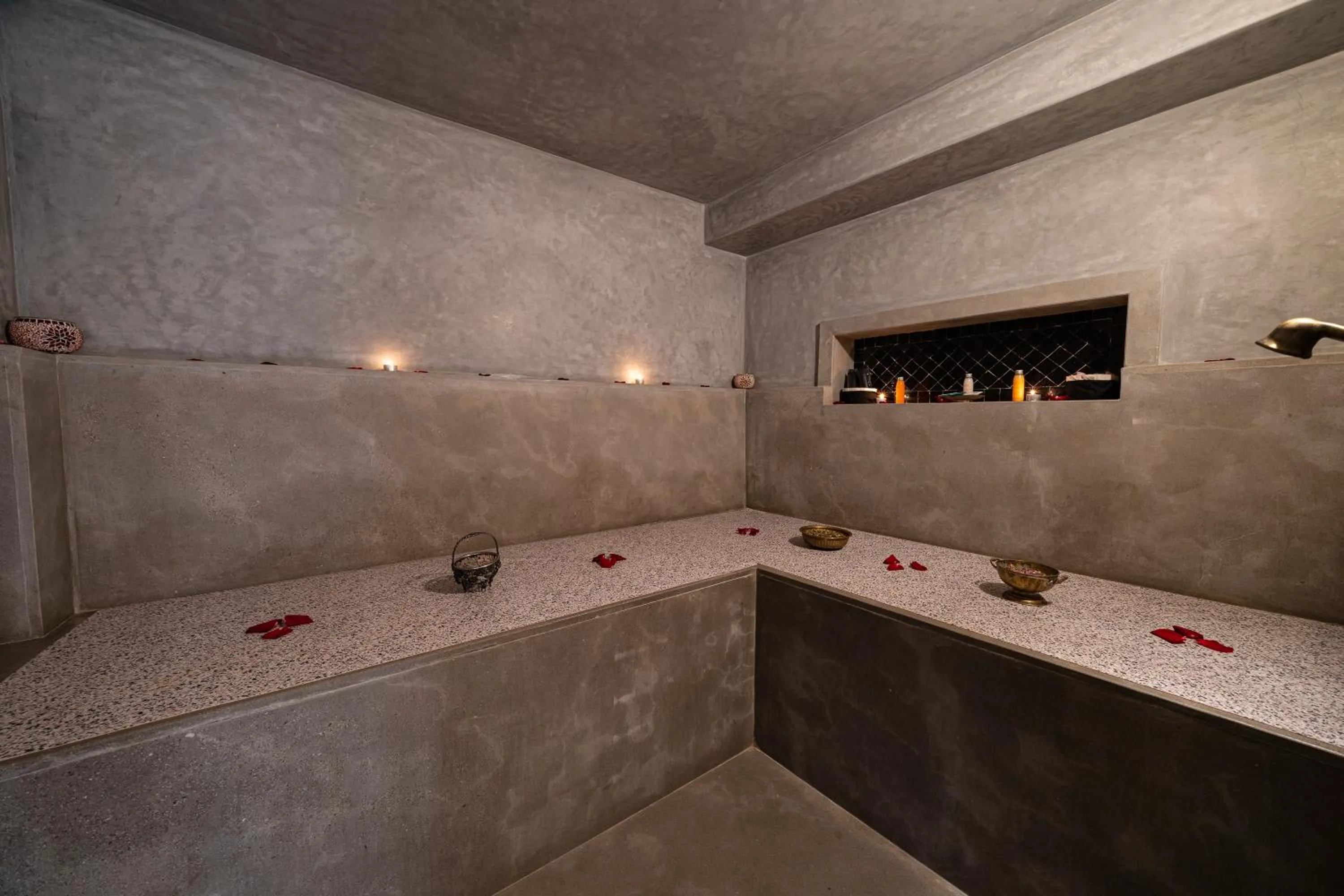 Spa and wellness centre/facilities in Riad Wazani Square & SPA