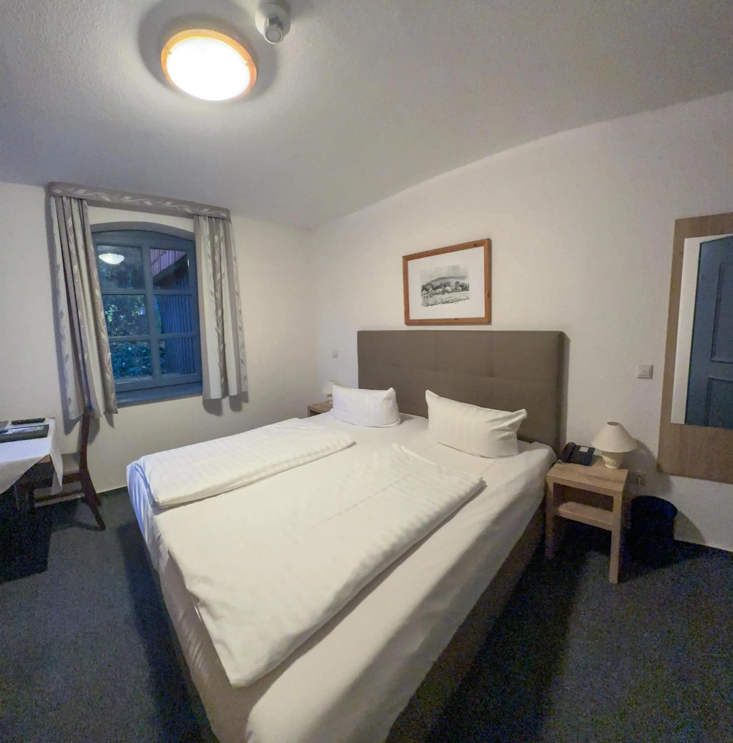 Bed in Hotel & Restaurant Schaumburger Ritter, Rinteln