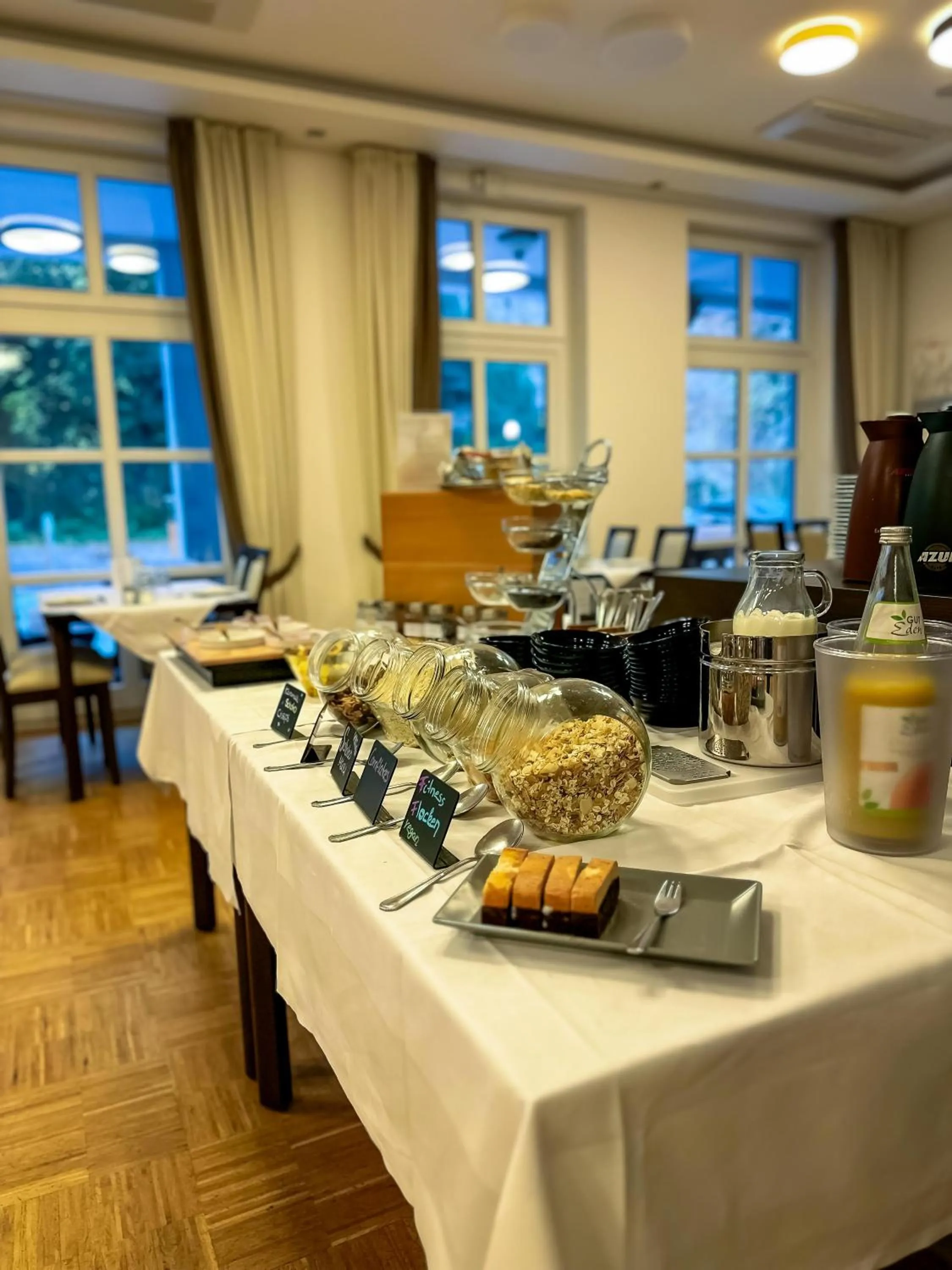 Buffet breakfast in Hotel & Restaurant Schaumburger Ritter, Rinteln