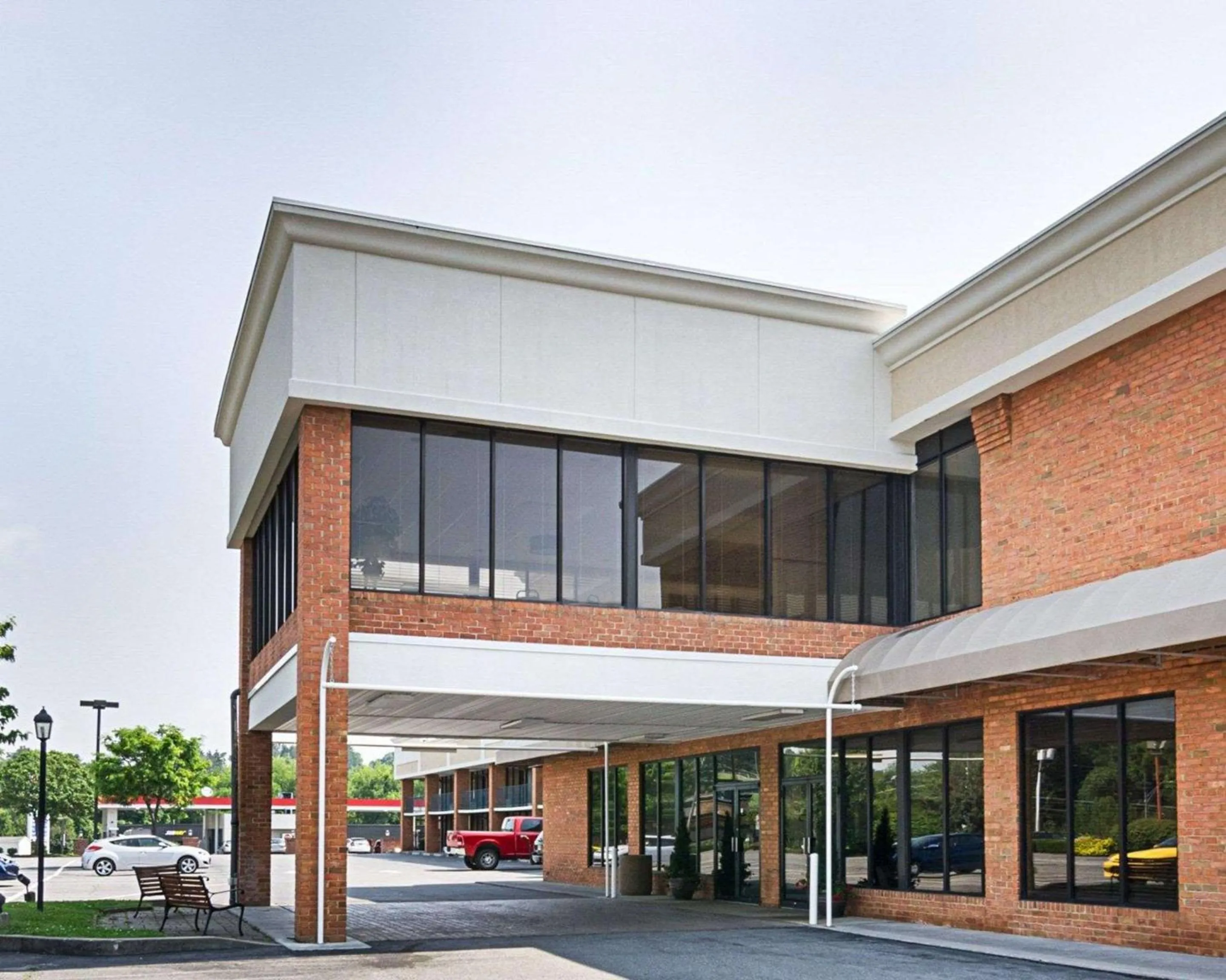 Property building in Quality Inn