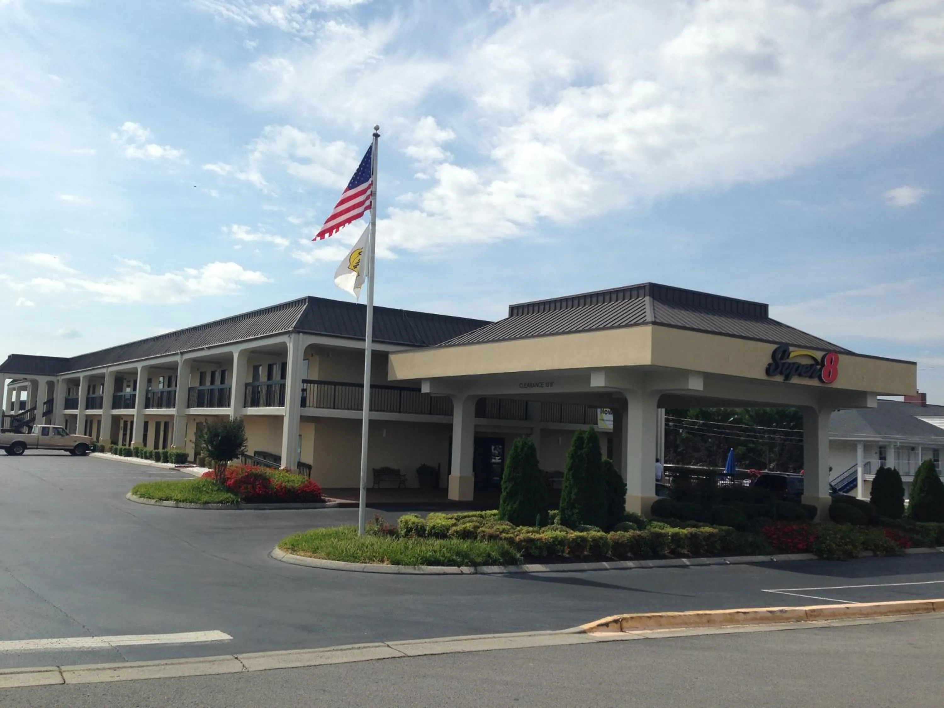 Property building in Super 8 by Wyndham Calhoun