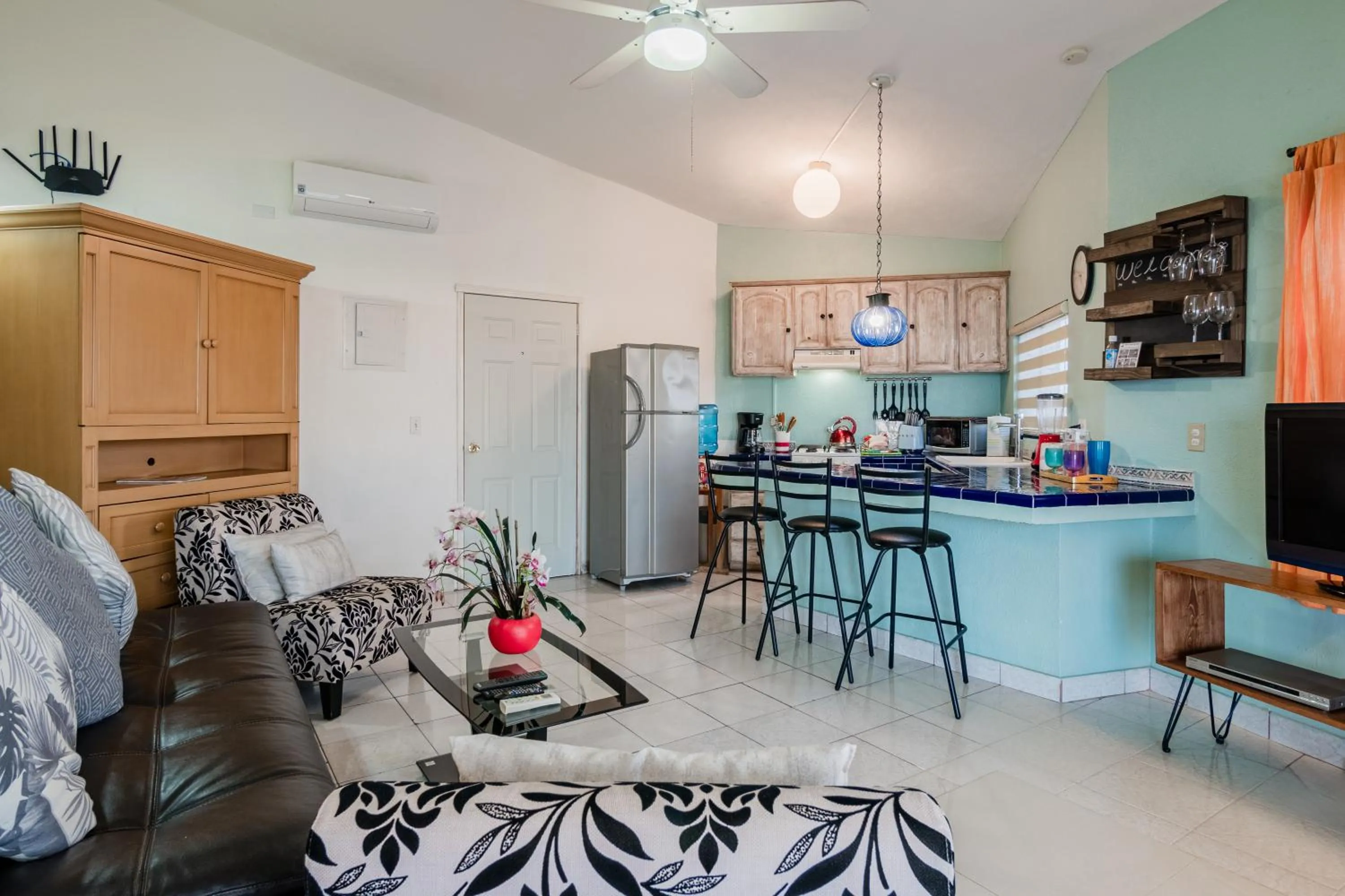 Living room in Marina View Villas