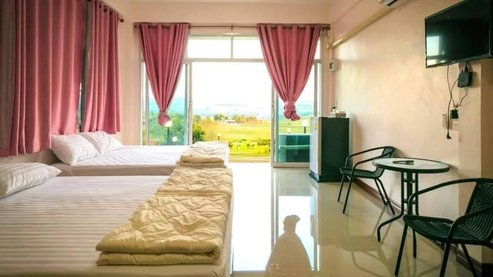 Photo of the whole room, Bed in Phuyafahsai The Resort Khao Kho