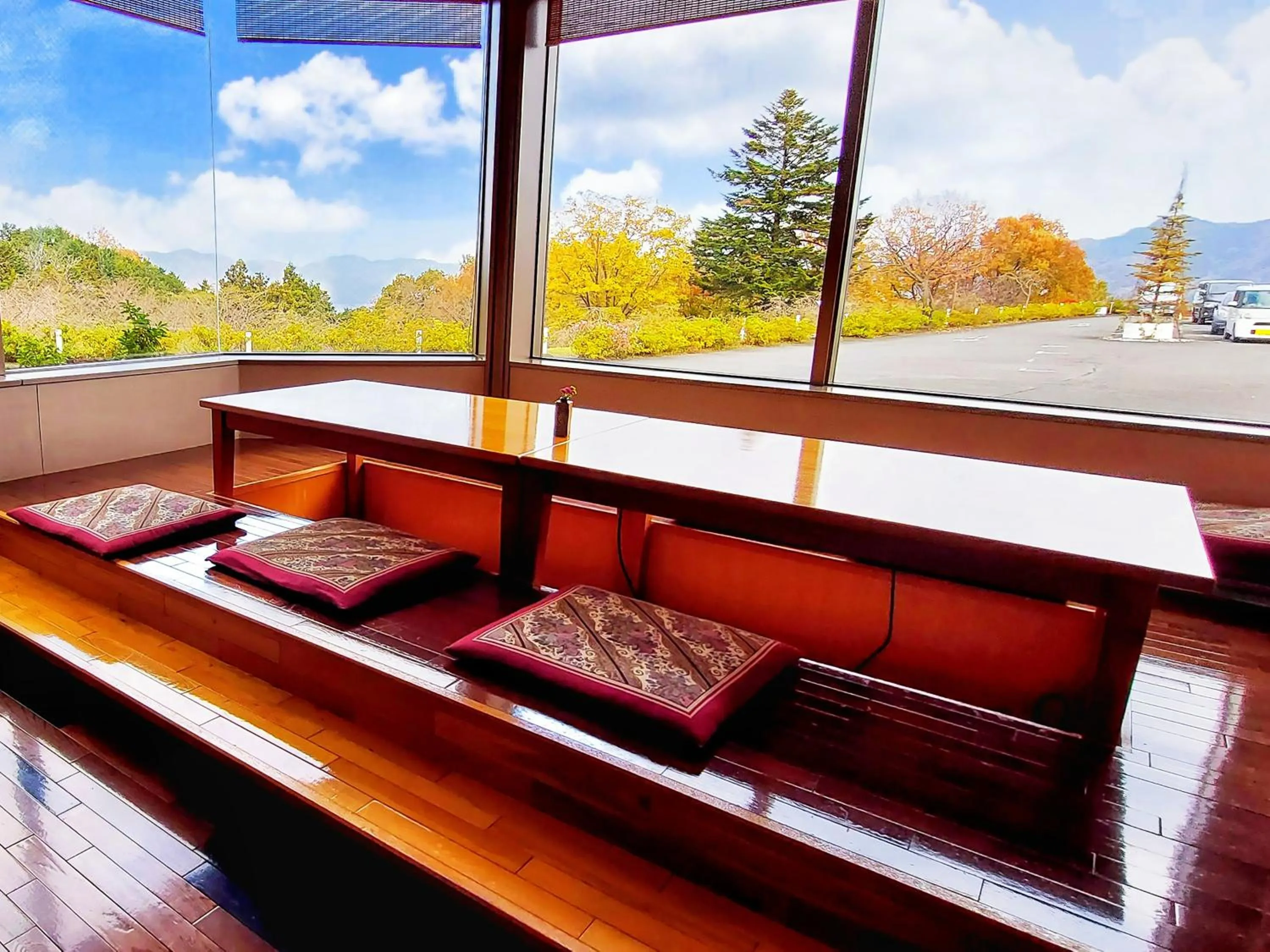 Restaurant/places to eat in Ikoi no Mura Heritage Minoyama