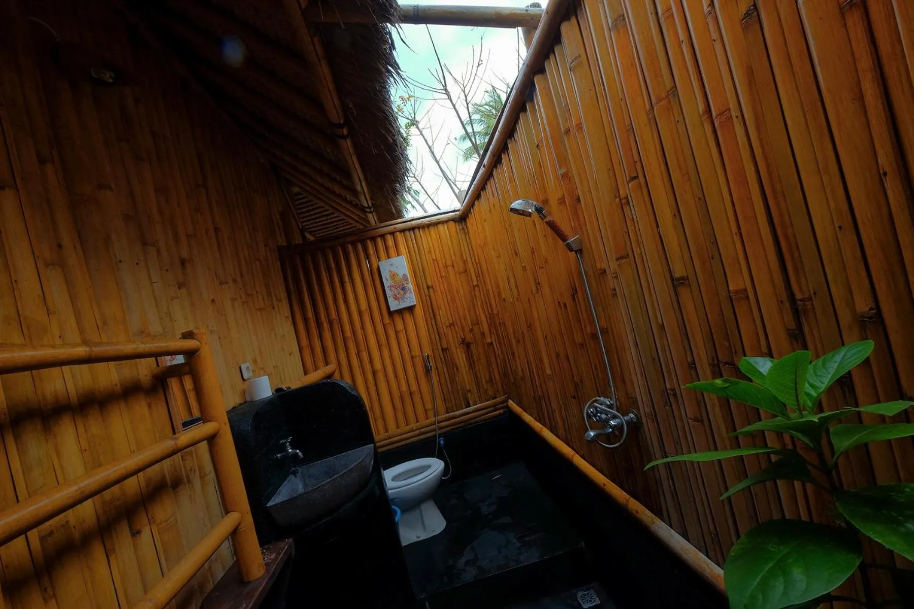 Bathroom in Rinjani Beach Eco Resort