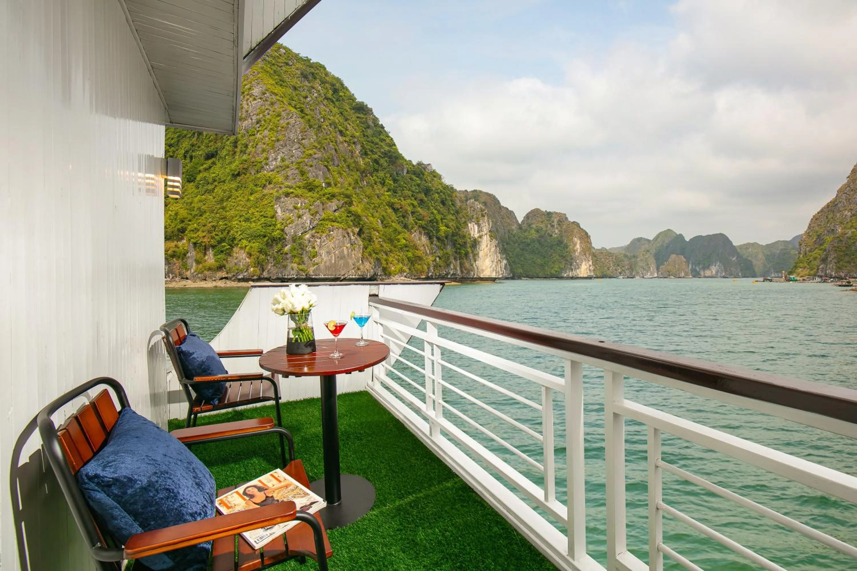 Bedroom in Halong Fantasea Cruise