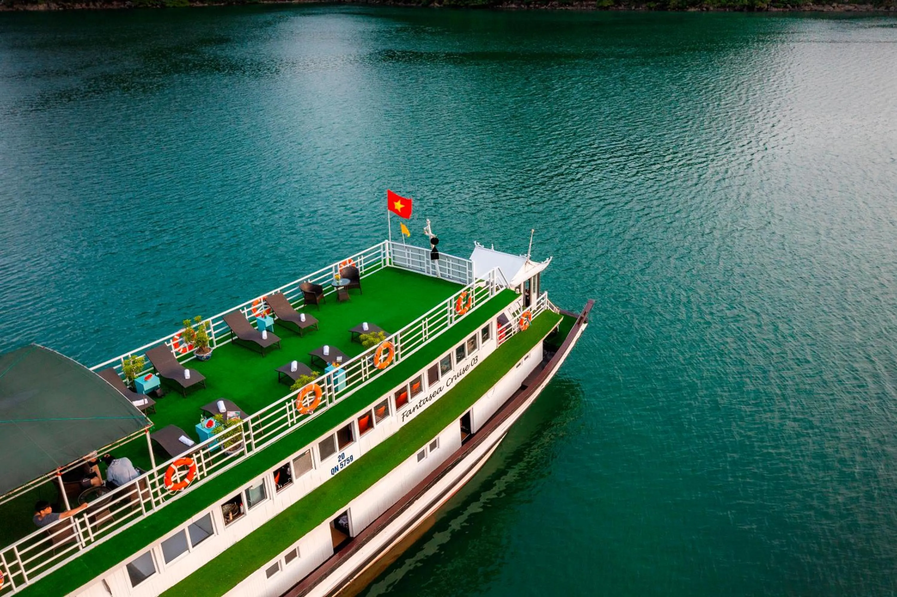 sunbed in Halong Fantasea Cruise
