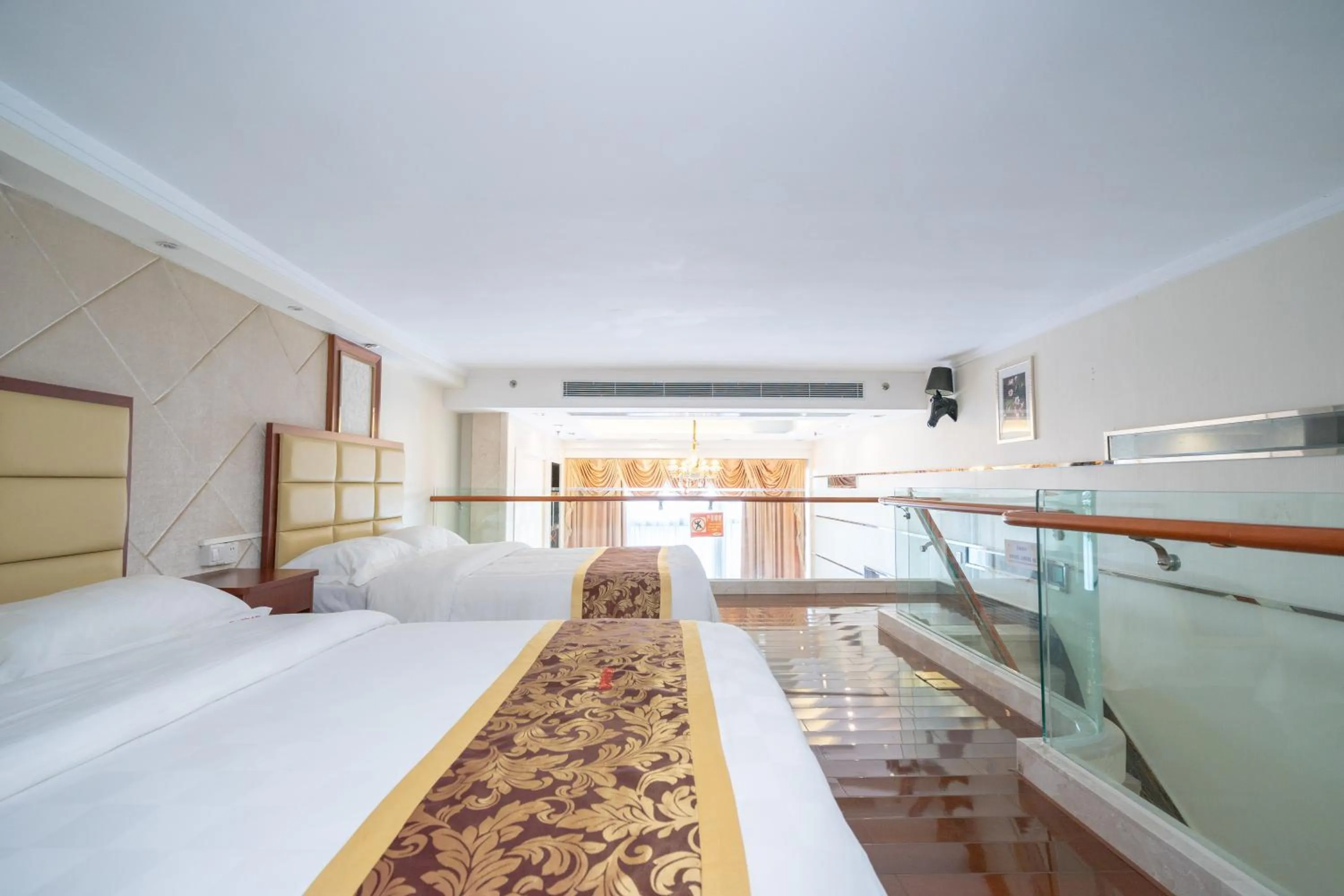 Bed in Louidon Mega Apartment Of Kam Rueng Plaza - Sunshine Apartment