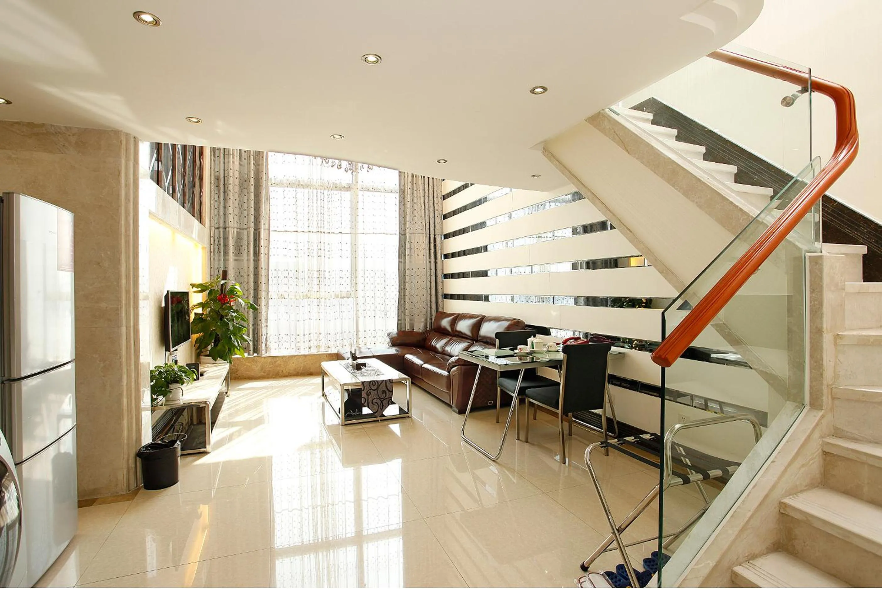 Living room in Louidon Mega Apartment Of Kam Rueng Plaza - Sunshine Apartment