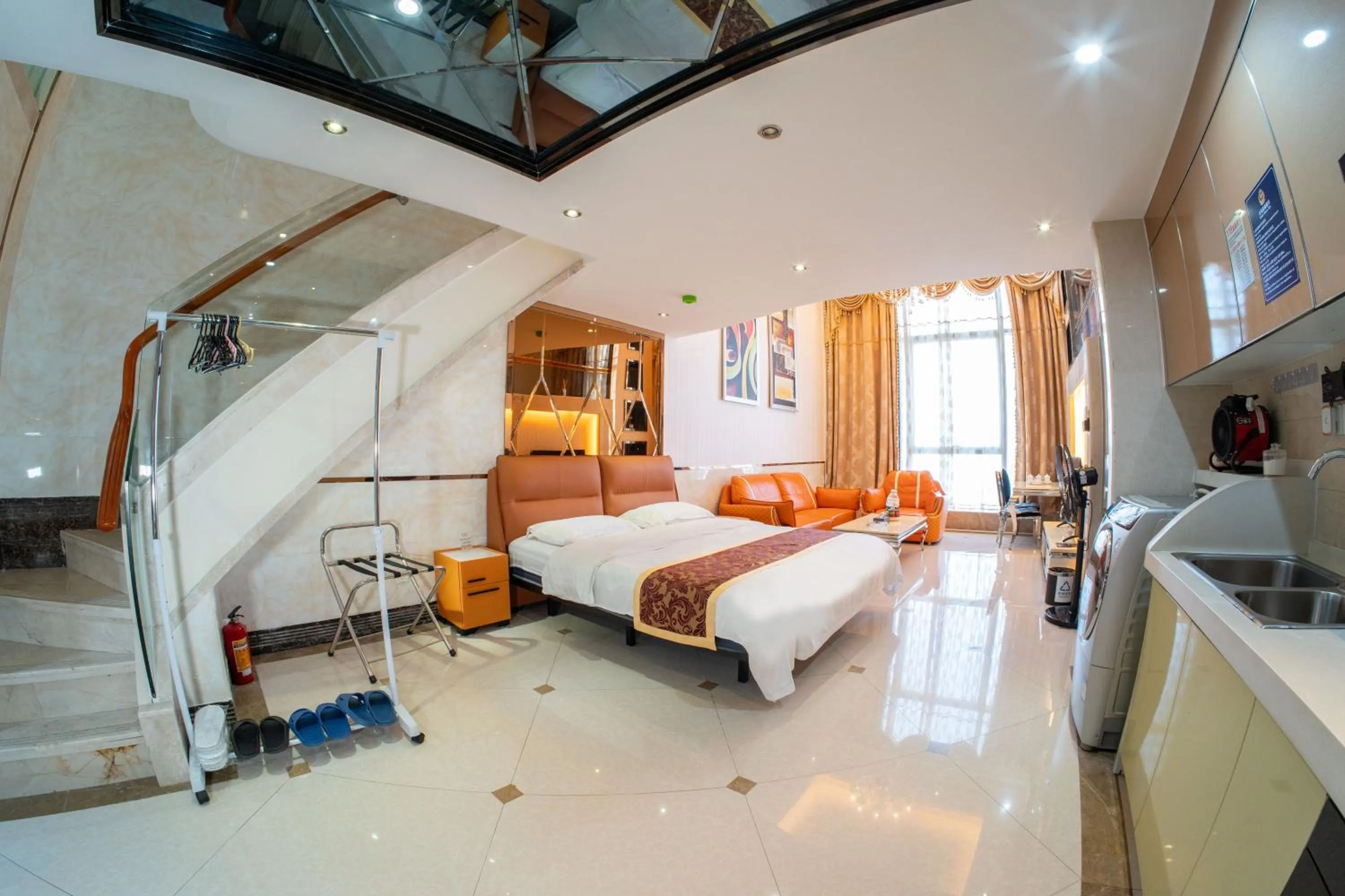 Bed in Louidon Mega Apartment Of Kam Rueng Plaza