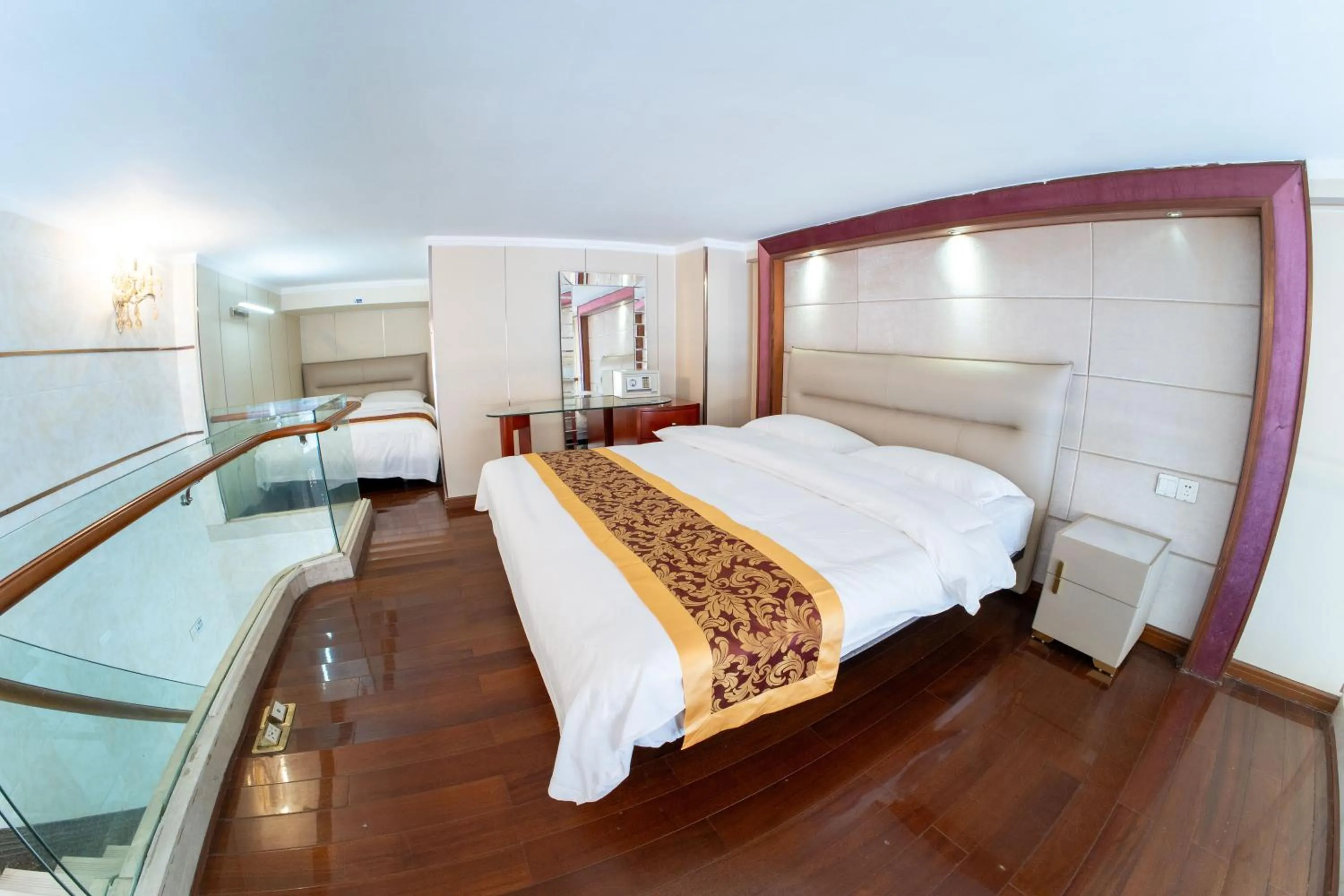 Bed in Louidon Mega Apartment Of Kam Rueng Plaza