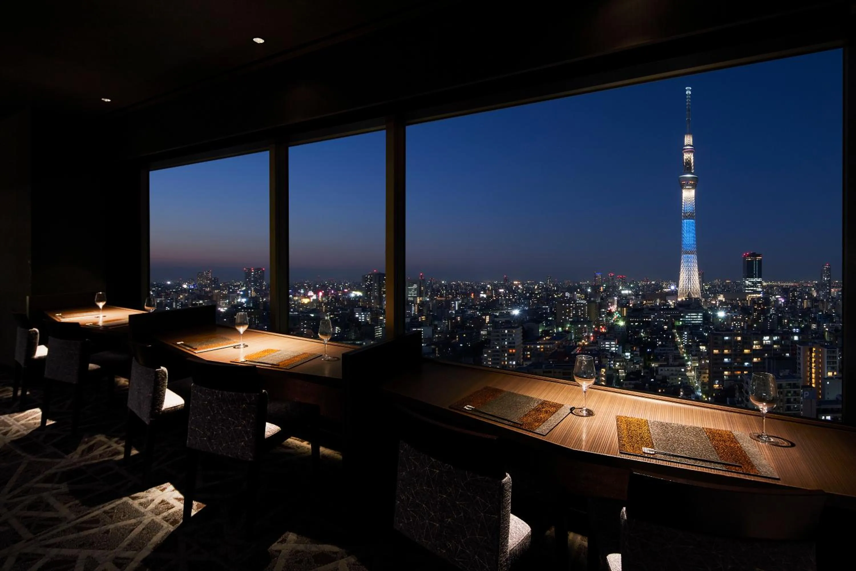 Restaurant/places to eat in Tobu Hotel Levant Tokyo