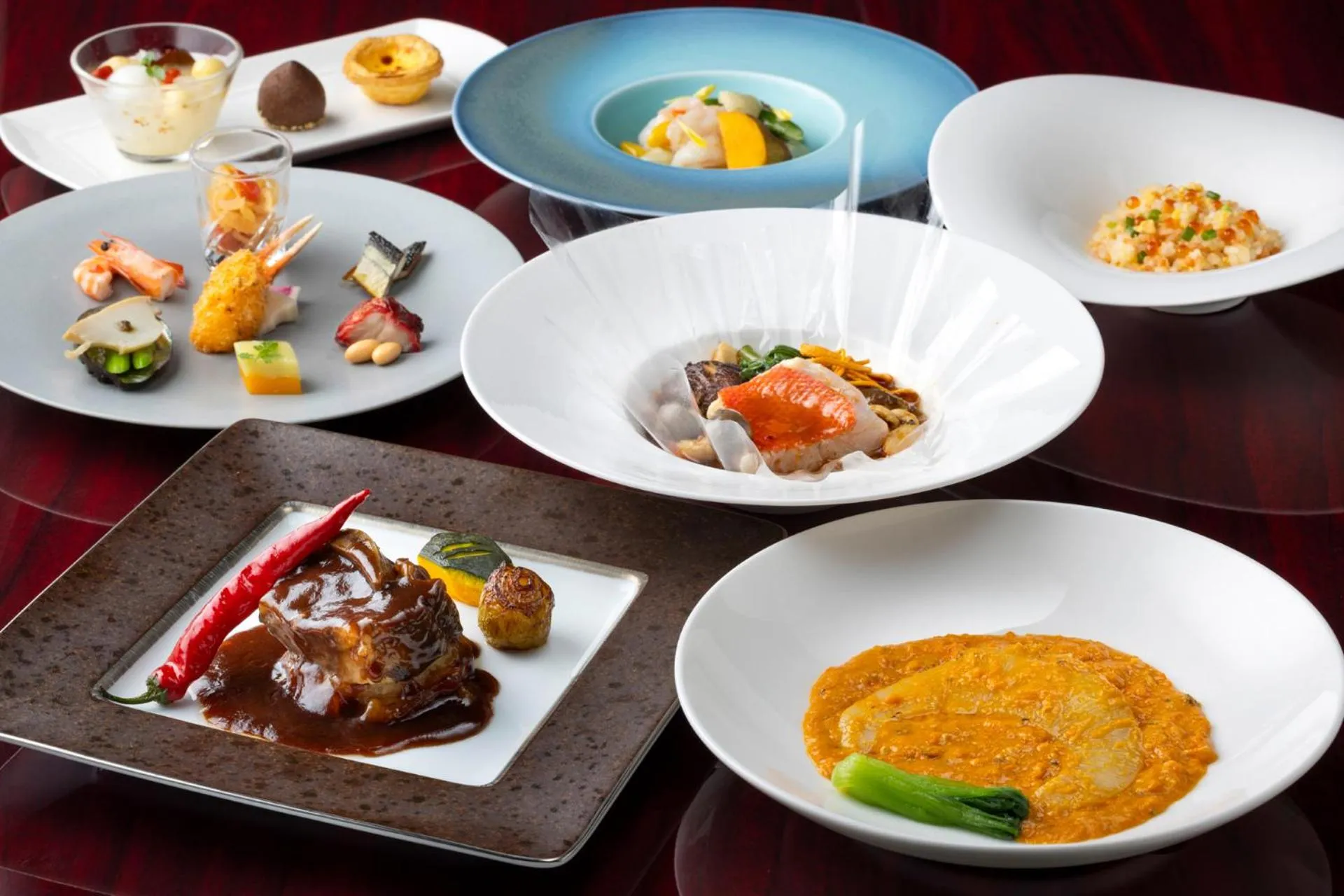 Restaurant/places to eat in Tobu Hotel Levant Tokyo