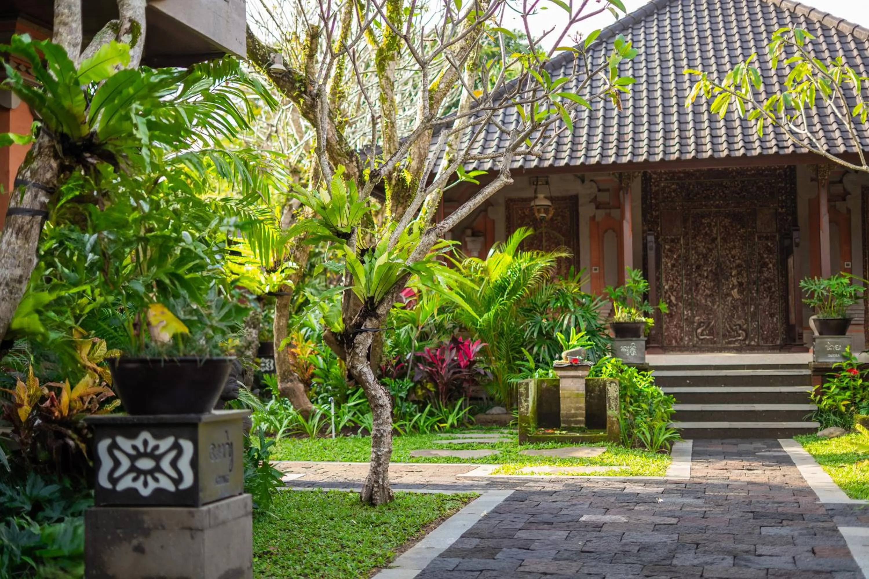 Family in Puri Saraswati Dijiwa Ubud