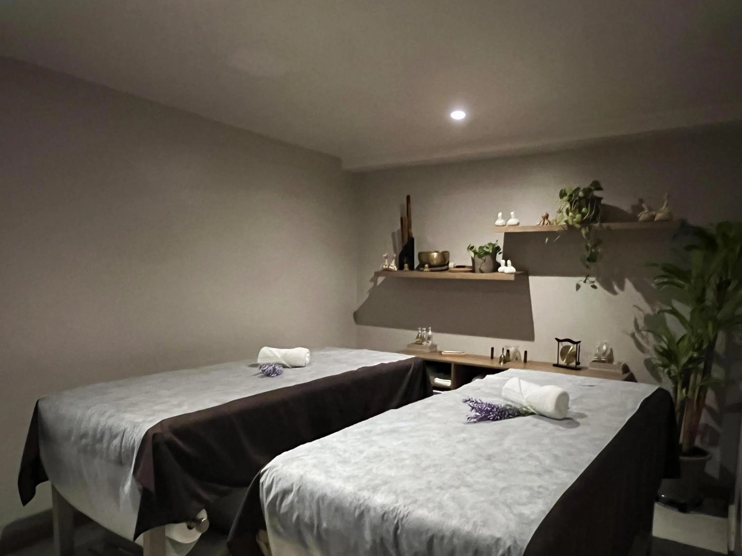 Spa and wellness centre/facilities, Bed in York Medellin, Curio Collection by Hilton