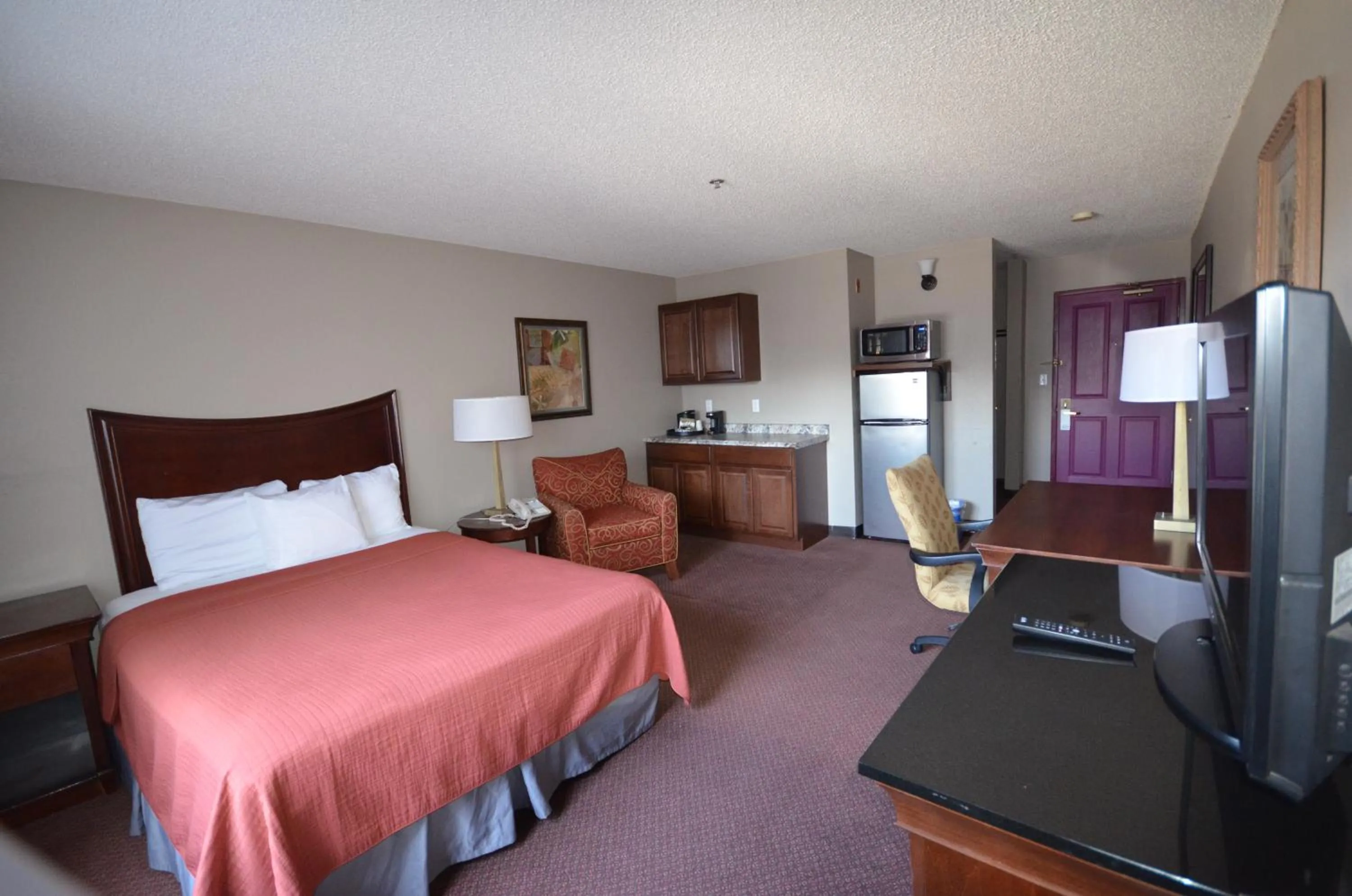 Bed in TownSquare Place