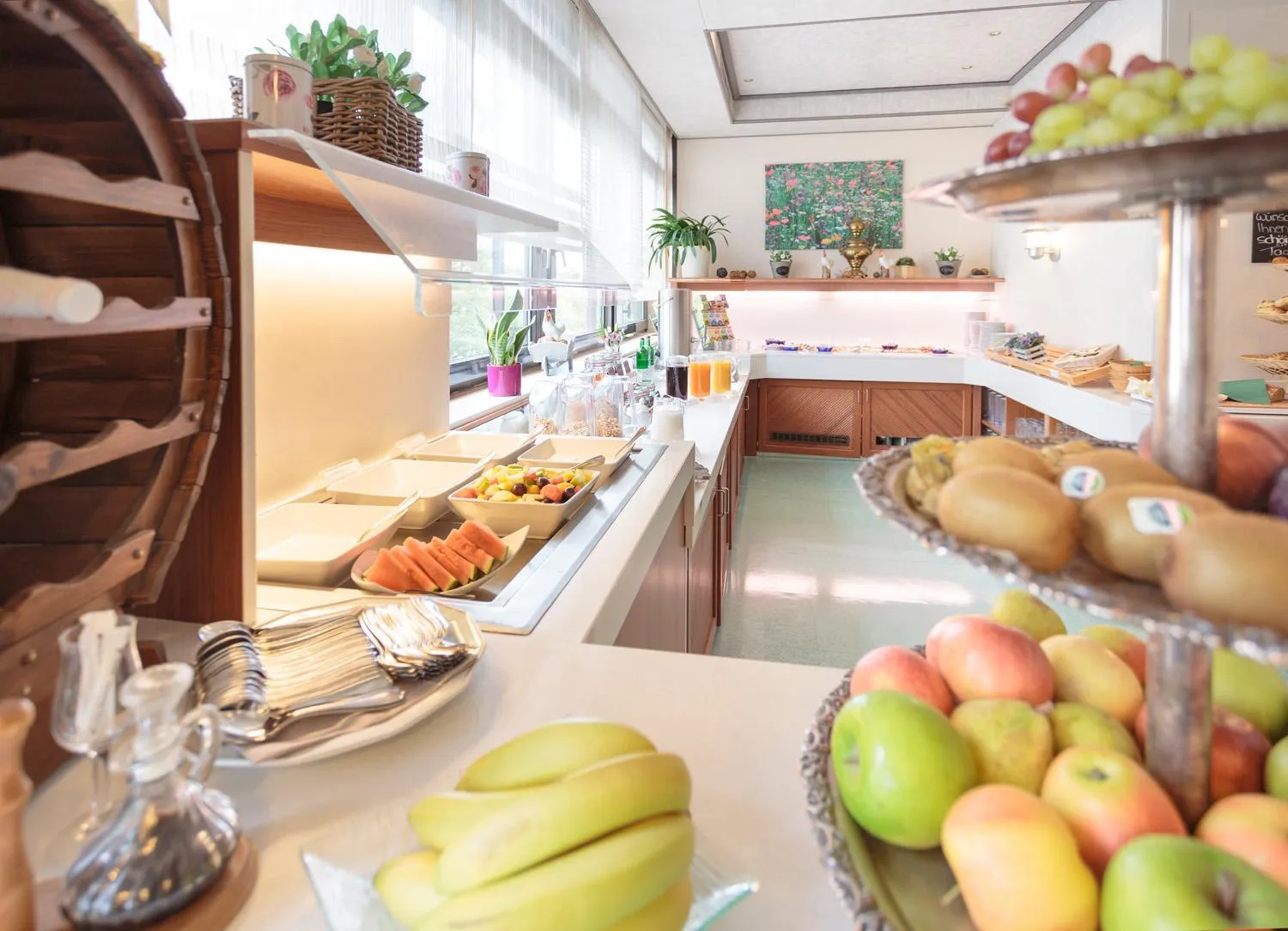 Buffet breakfast in Arotel Best living Nürnberg