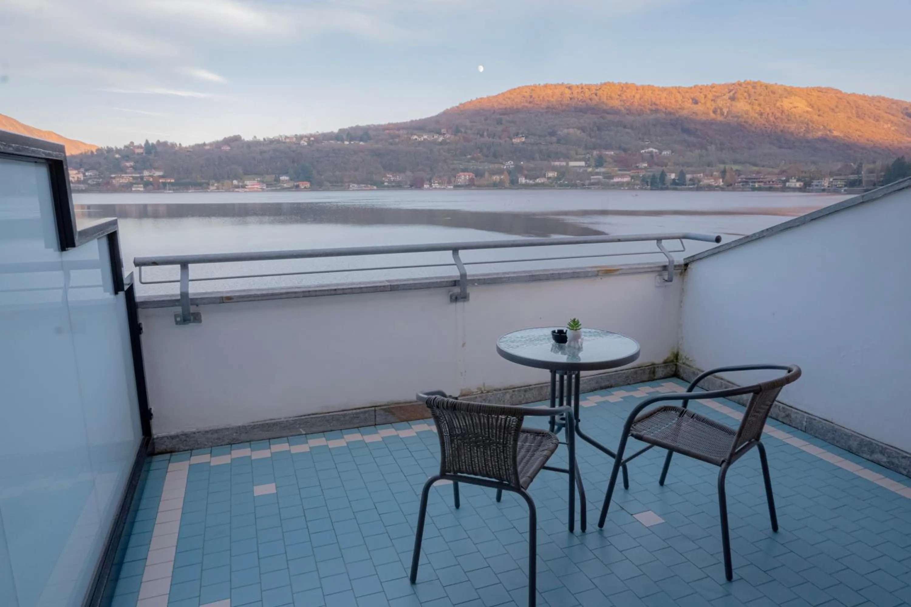 Day in Hotel Chalet del Lago